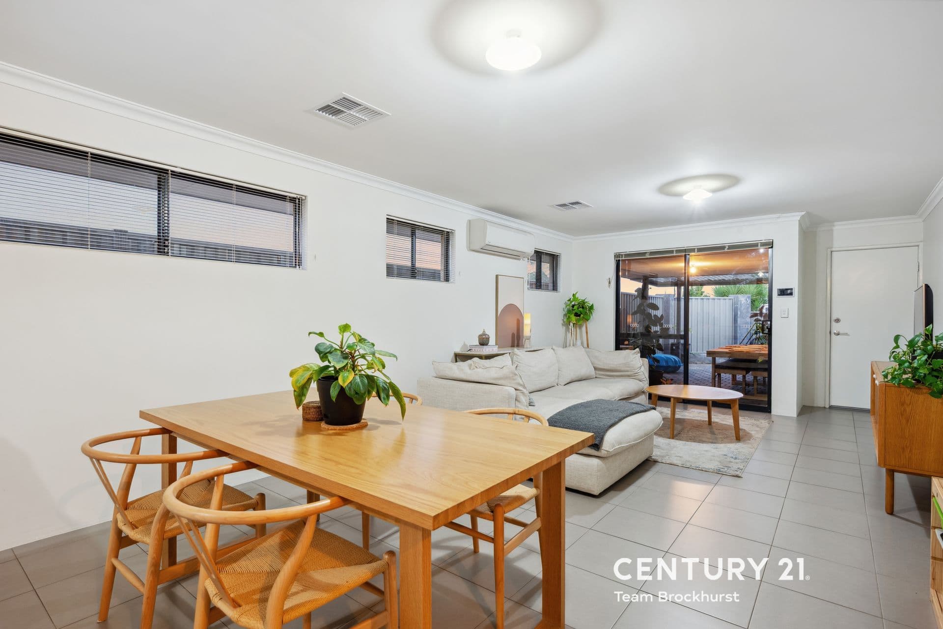 7/10 Warton Rd, Huntingdale, WA, 6110, Byford - Thumbnail 2
