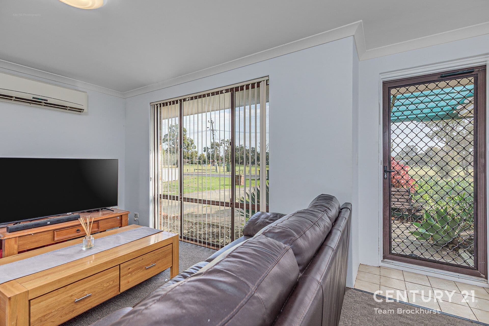 7/10 Warton Rd, Huntingdale, WA, 6110, Huntingdale - Thumbnail 2