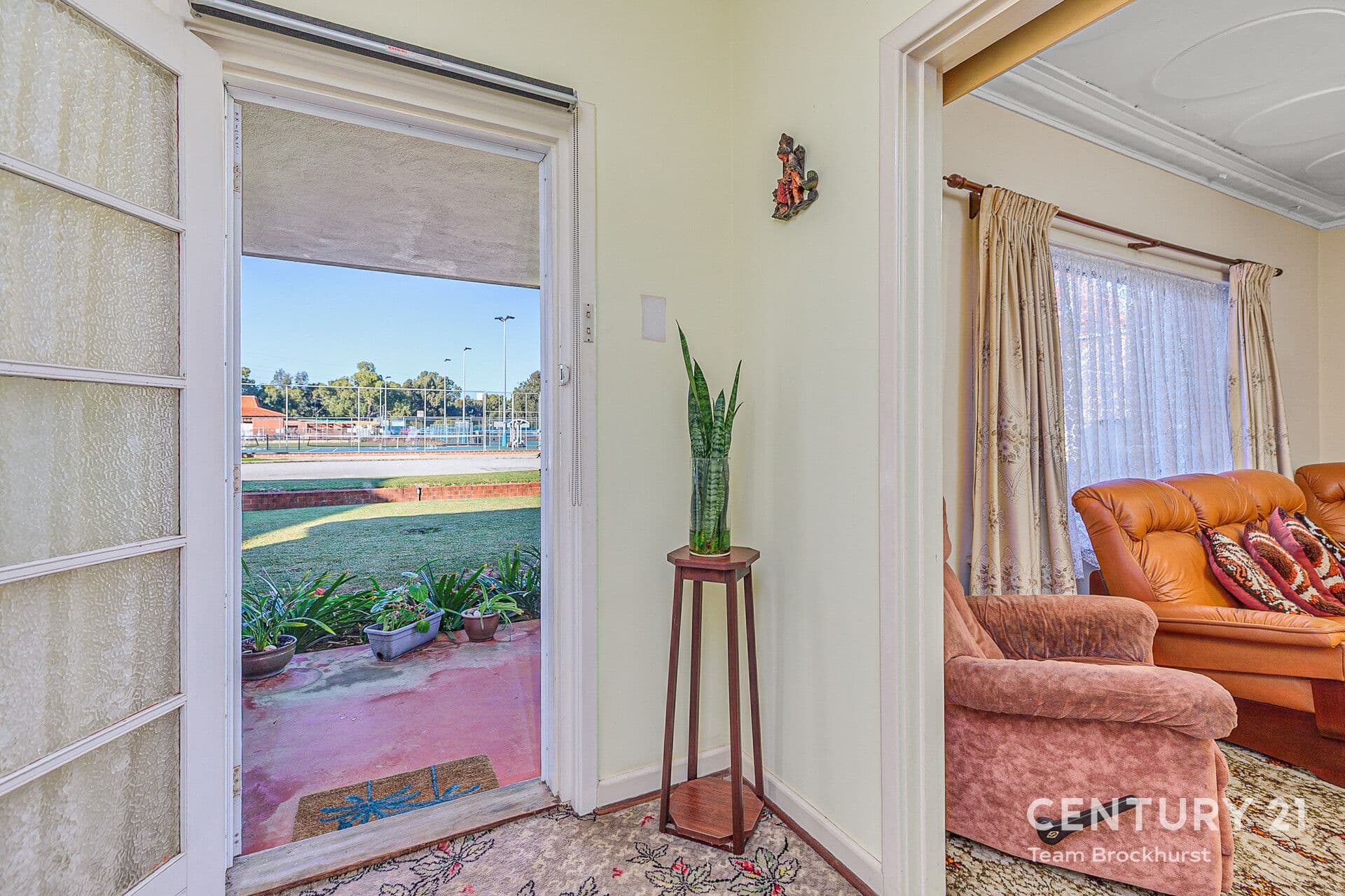 7/10 Warton Rd, Huntingdale, WA, 6110, Shelley - Thumbnail 8