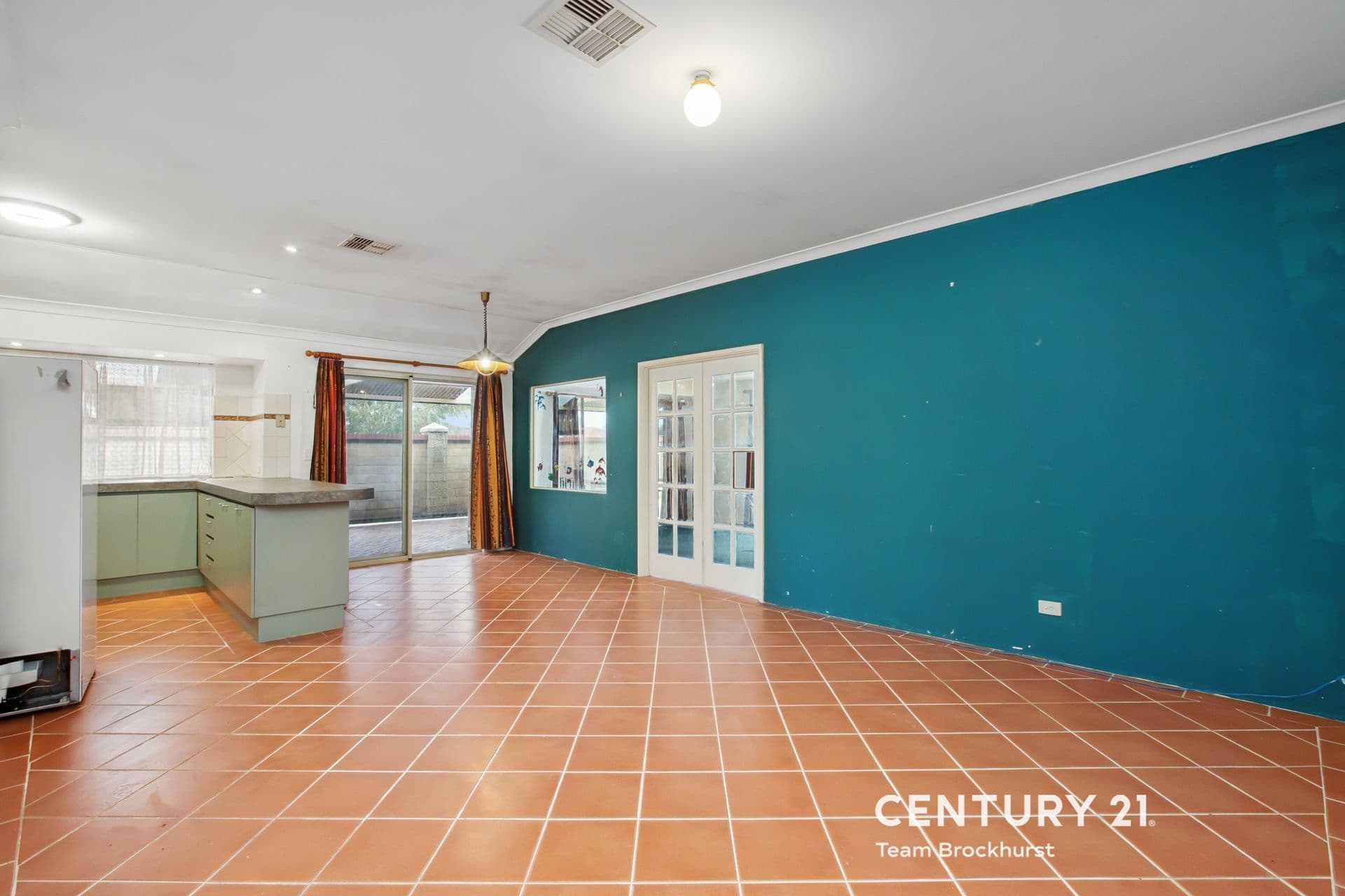 7/10 Warton Rd, Huntingdale, WA, 6110, Thornlie - Thumbnail 3