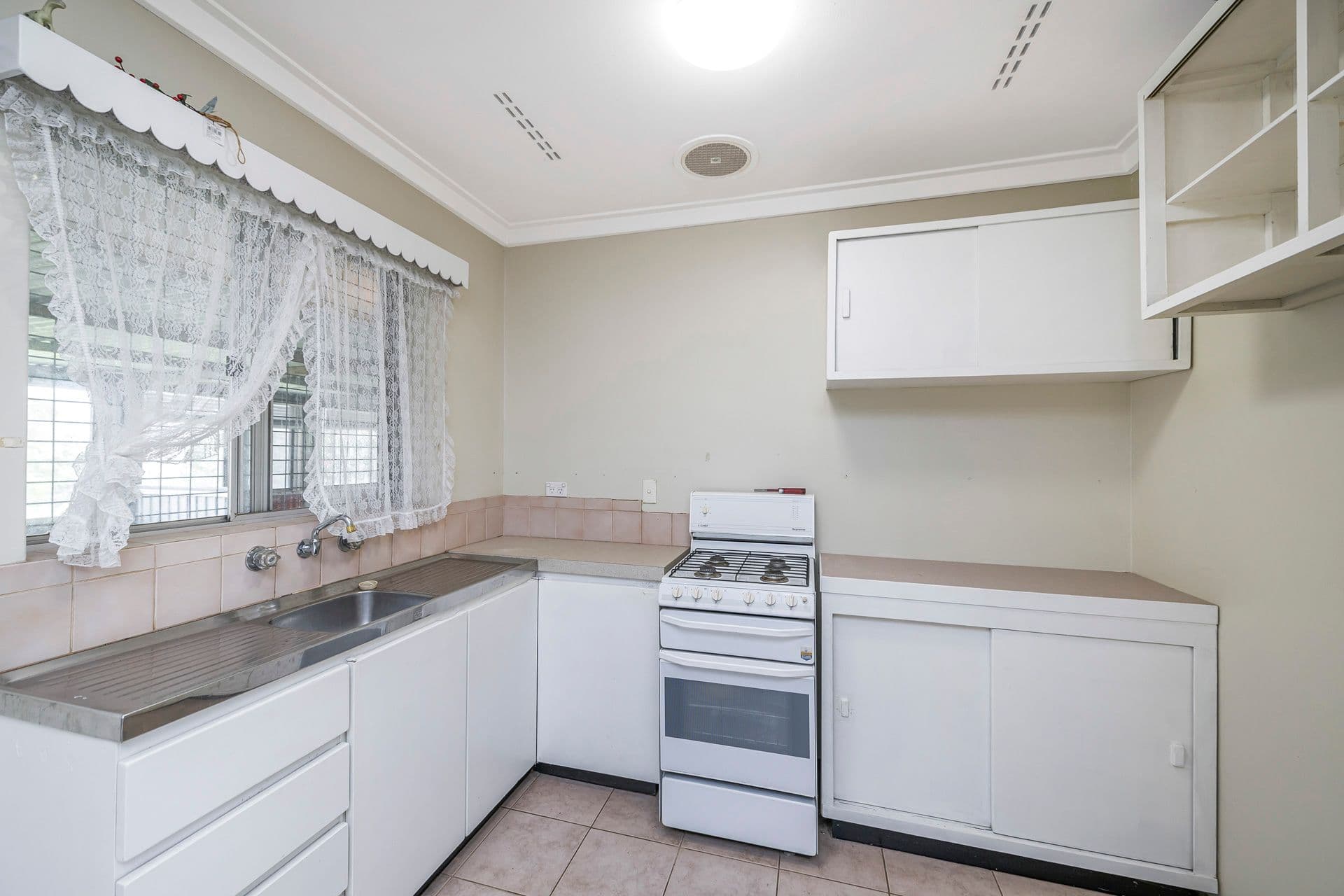 7/10 Warton Rd, Huntingdale, WA, 6110, Armadale - Thumbnail 3