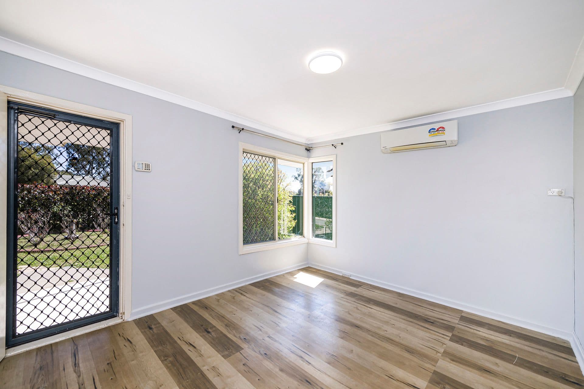 7/10 Warton Rd, Huntingdale, WA, 6110, Kenwick - Thumbnail 7