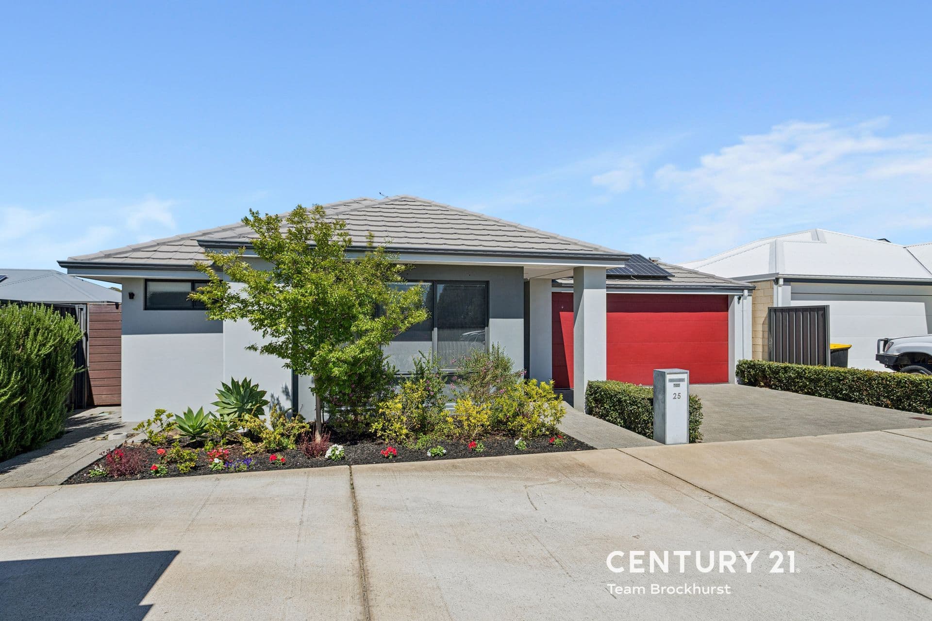 7/10 Warton Rd, Huntingdale, WA, 6110, Hilbert - Image 1