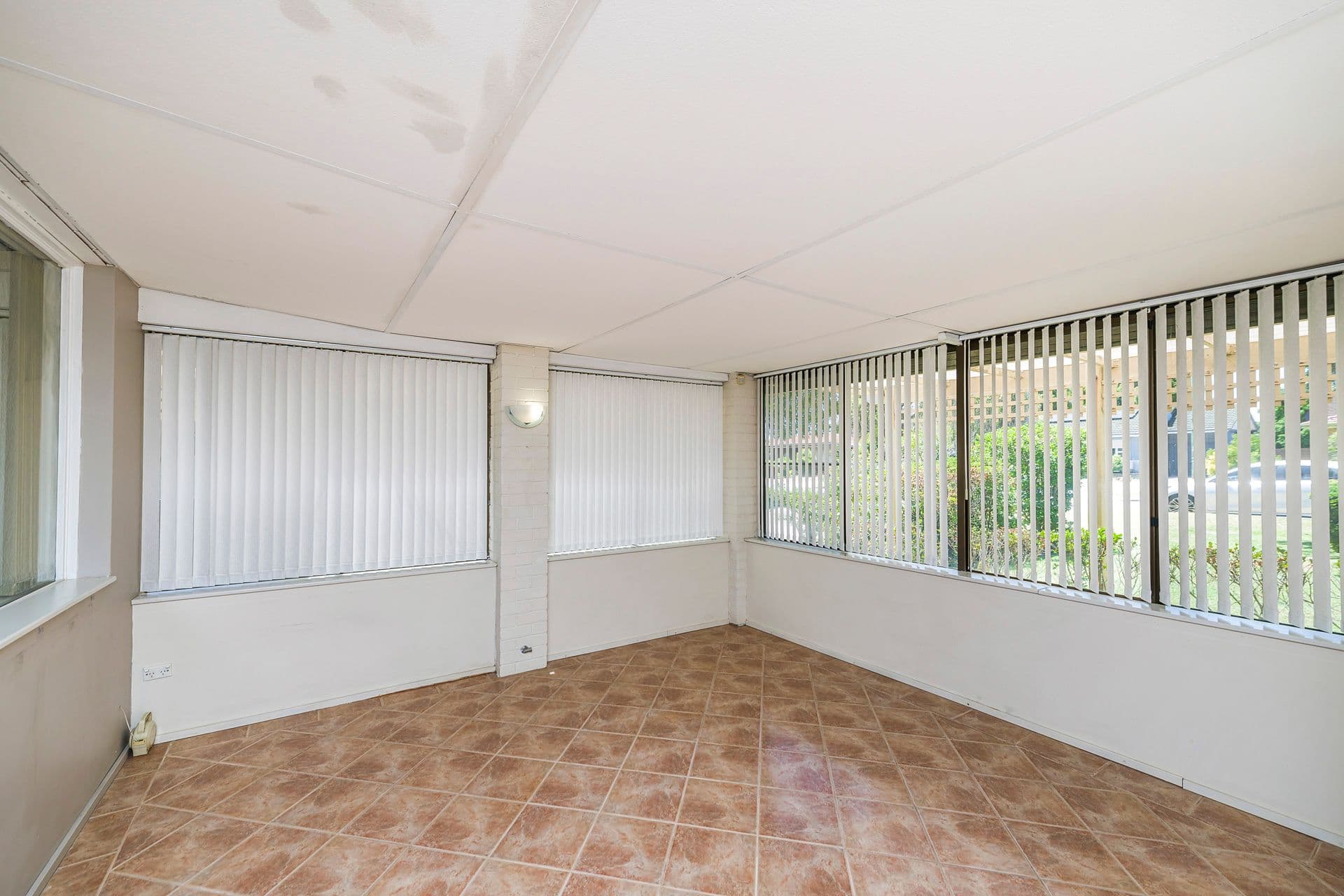 7/10 Warton Rd, Huntingdale, WA, 6110, Cloverdale - Thumbnail 7