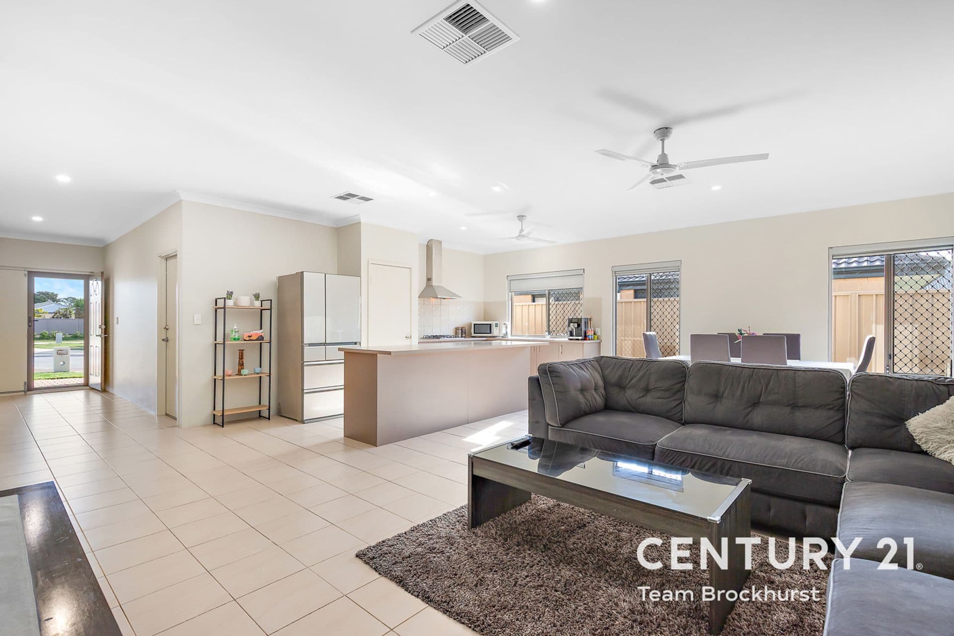 7/10 Warton Rd, Huntingdale, WA, 6110, Brookdale - Thumbnail 2