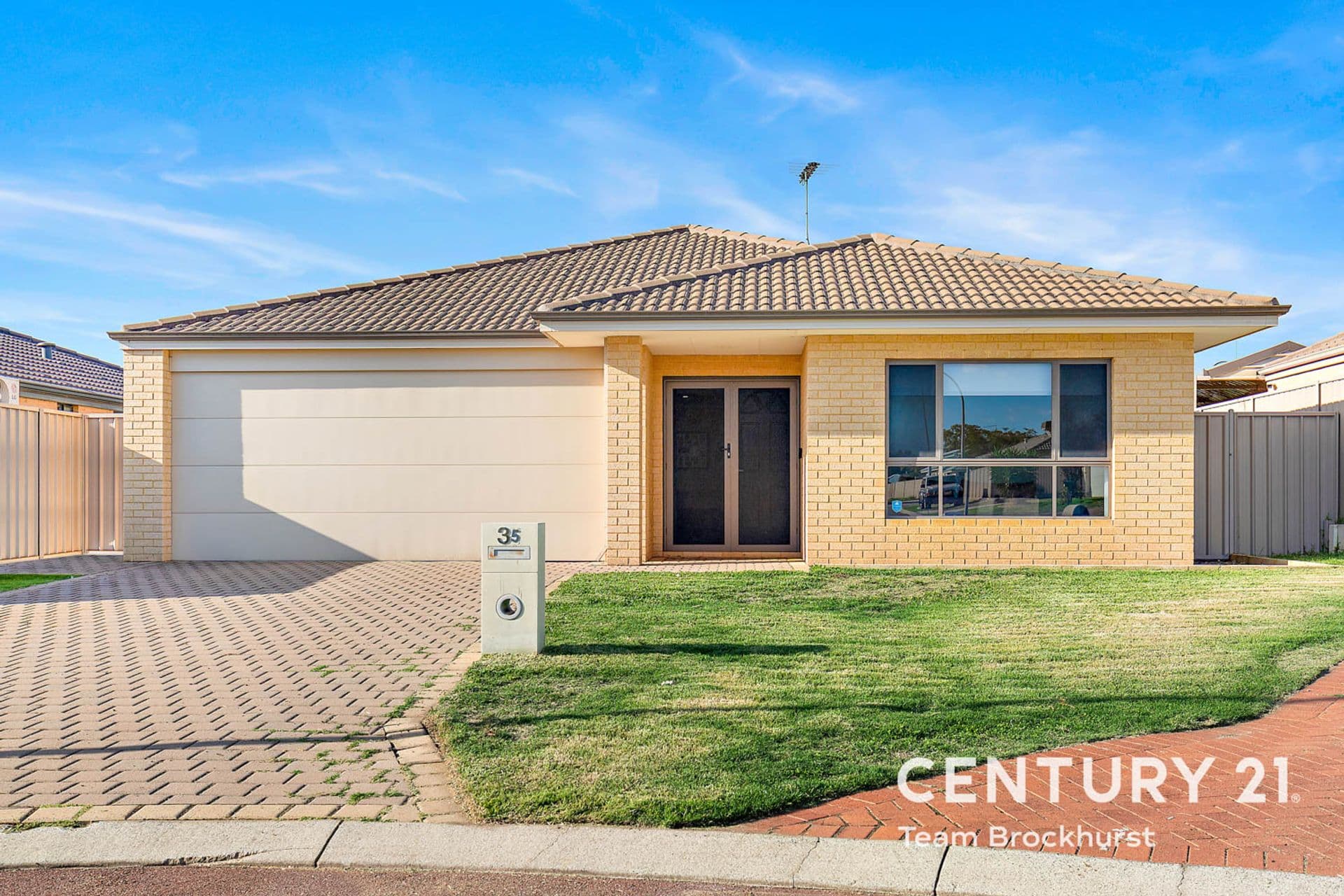 7/10 Warton Rd, Huntingdale, WA, 6110, Brookdale - Image 1