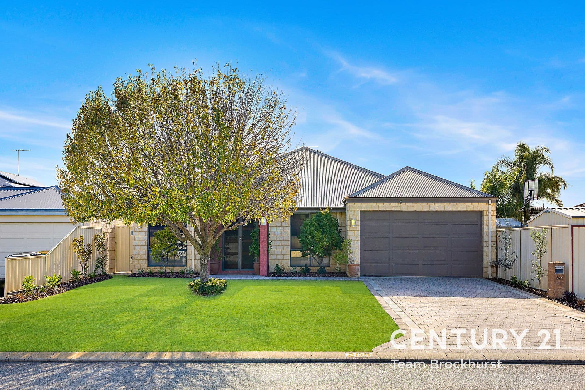 7/10 Warton Rd, Huntingdale, WA, 6110, Southern River - Image 1