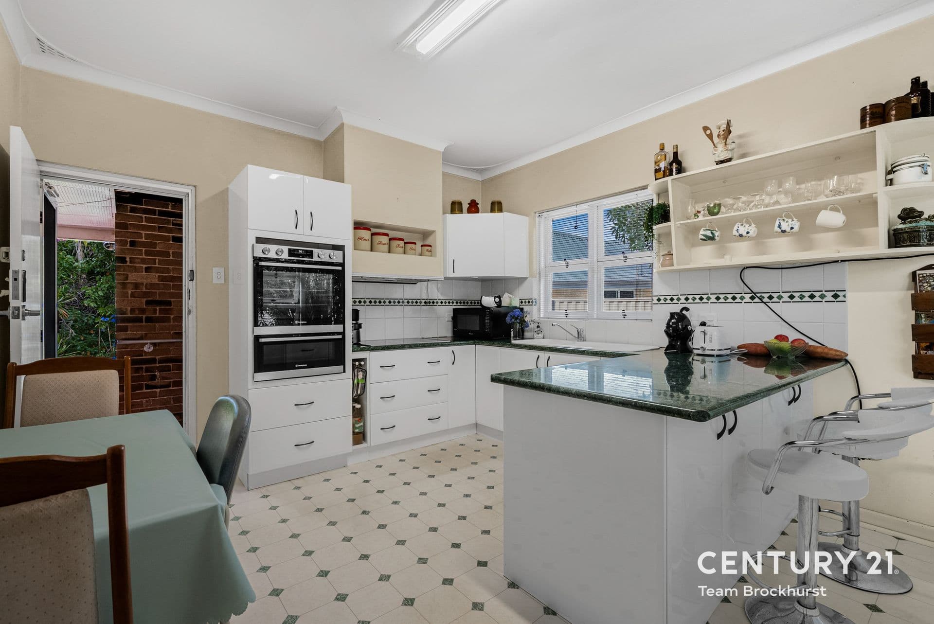 7/10 Warton Rd, Huntingdale, WA, 6110, Thornlie - Thumbnail 4