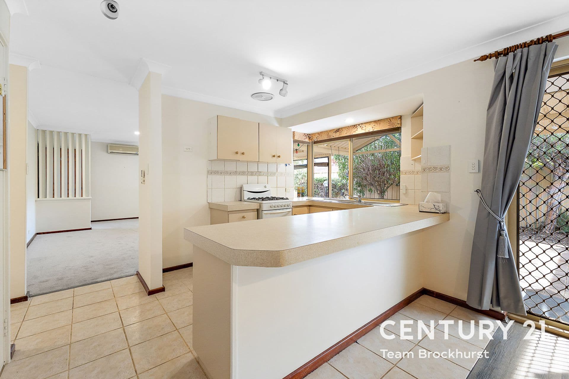 5/12 Attfield Street, Maddington, WA, 6109, Maddington - Thumbnail 2