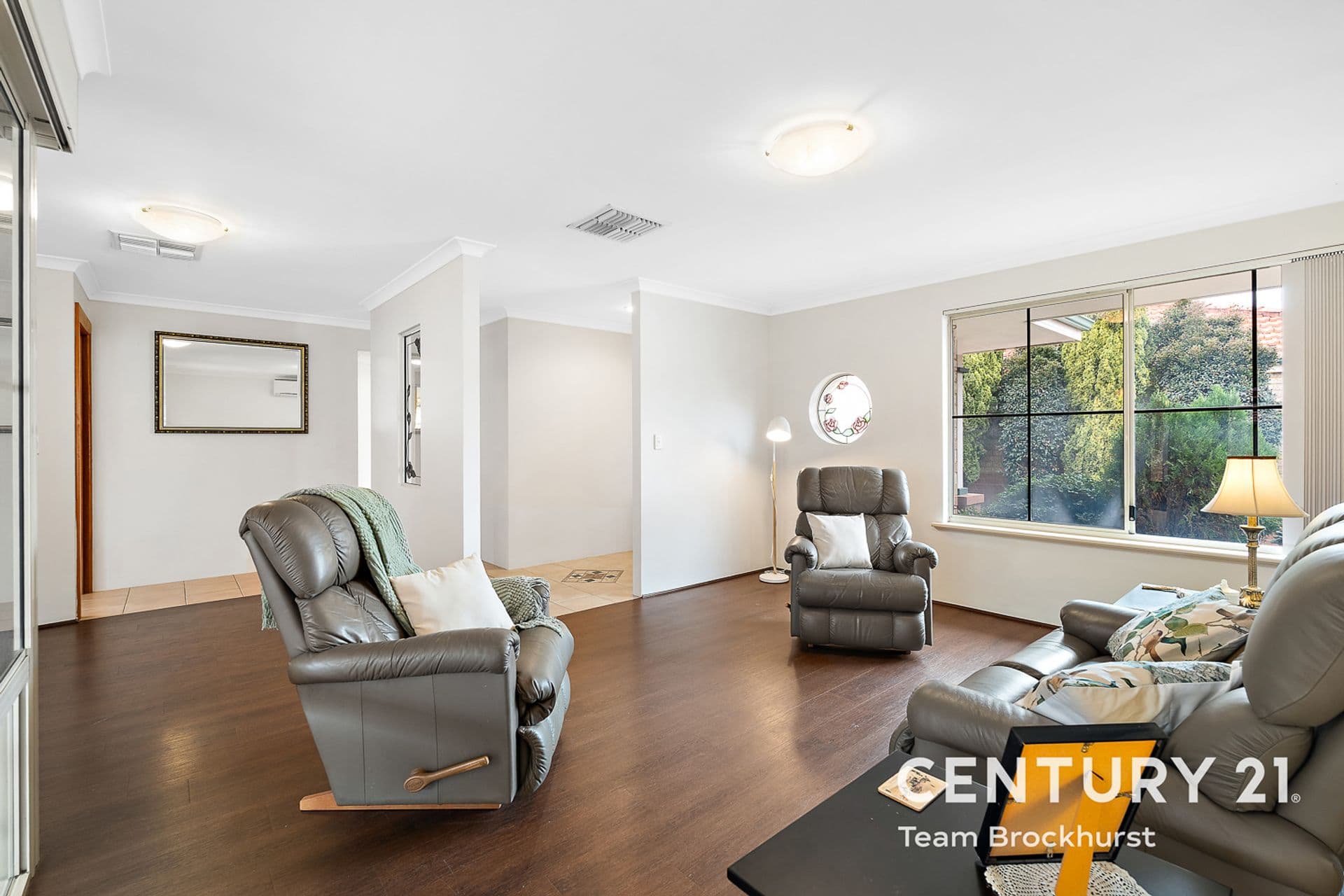 7/10 Warton Rd, Huntingdale, WA, 6110, Thornlie - Thumbnail 2