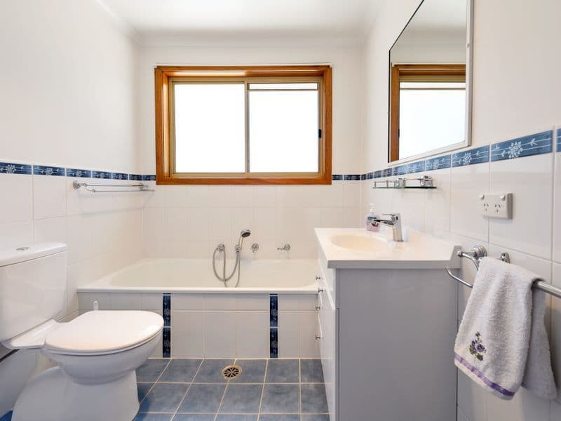2 Kneebone Street, Bonython ACT 2905, Bonython - Thumbnail 3