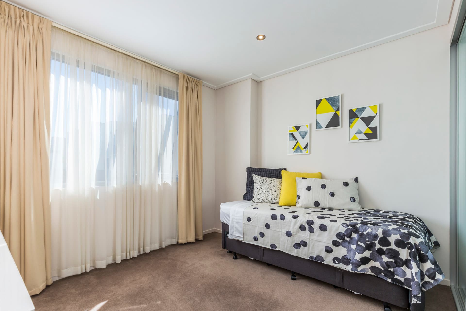 46/15 Coranderrk Street, City ACT 2601, City - Thumbnail 3
