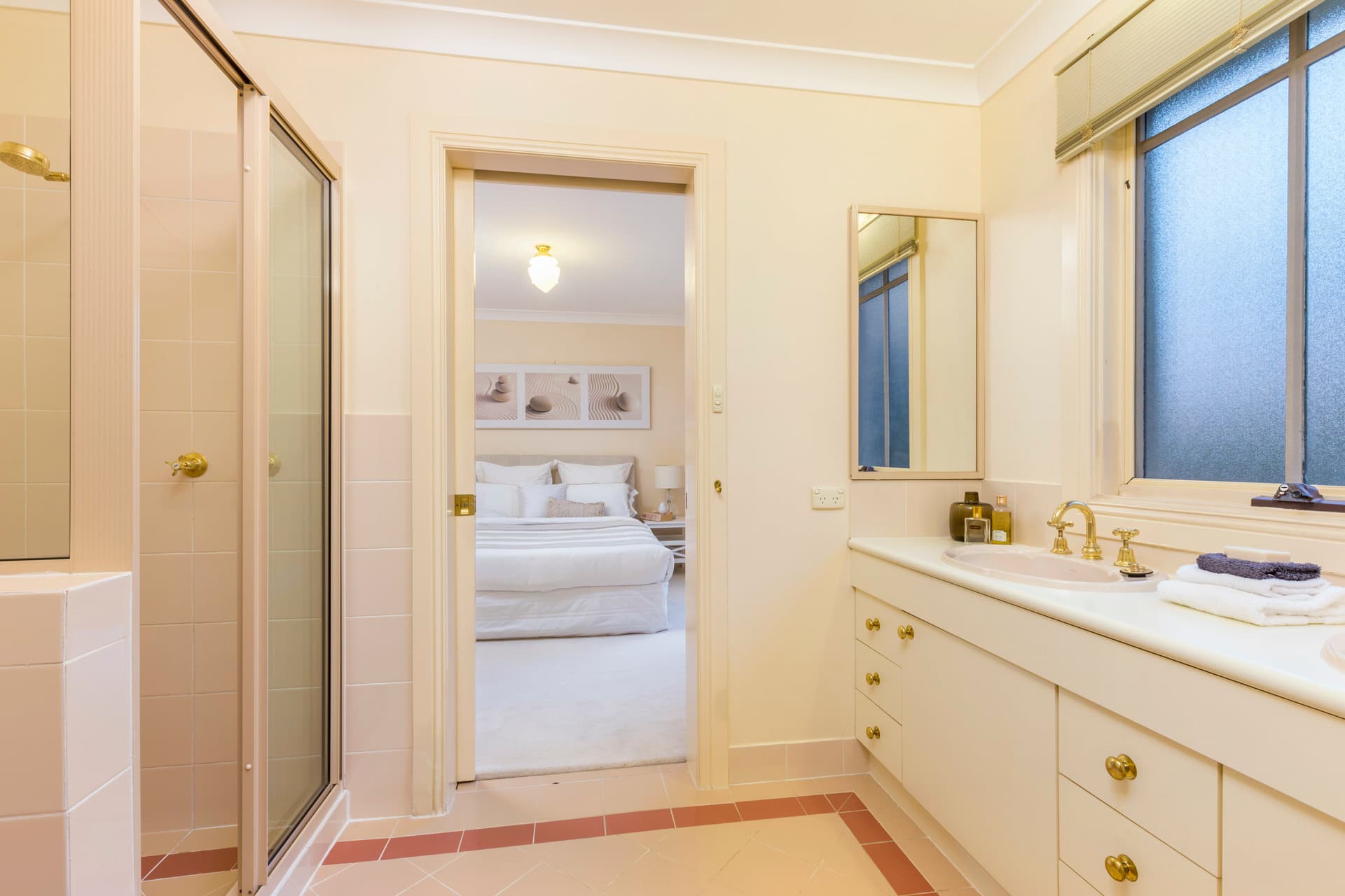 13 Decker Place, Fadden ACT 2904, Fadden - Thumbnail 2