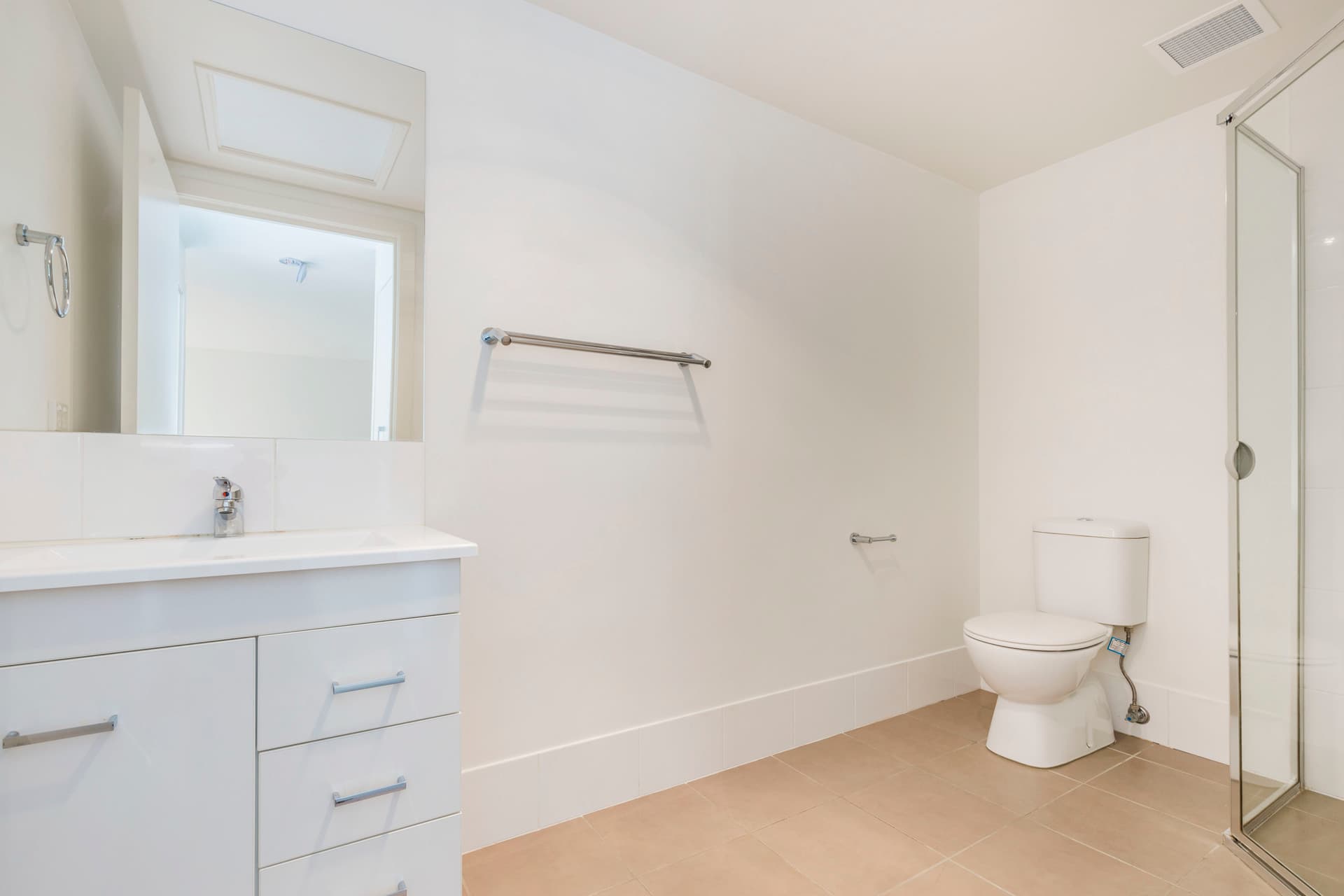 13/15 Braybrooke Street, Bruce ACT 2617, Bruce - Thumbnail 2