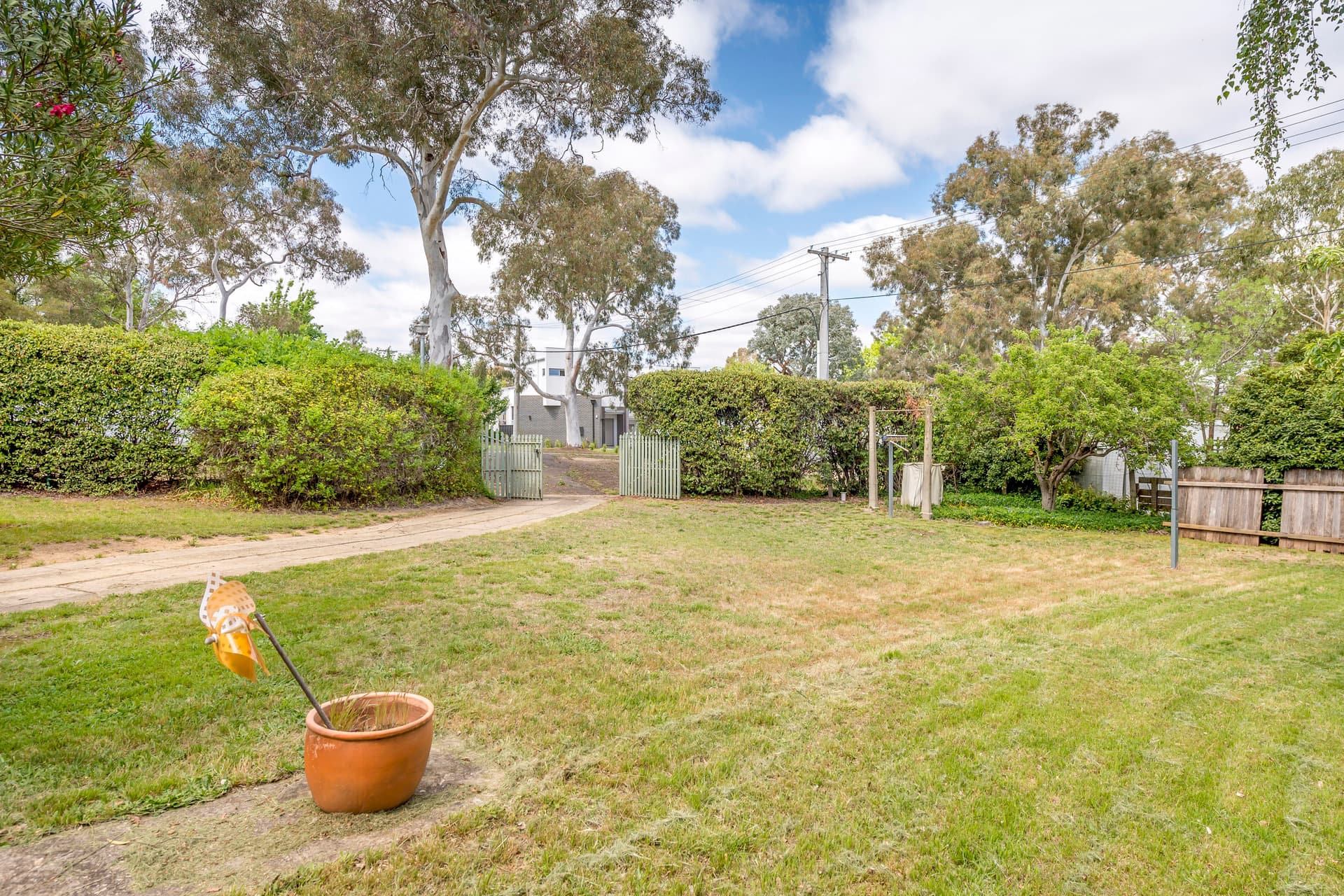 16 Fergusson Crescent, Deakin ACT 2600, Deakin - Thumbnail 6