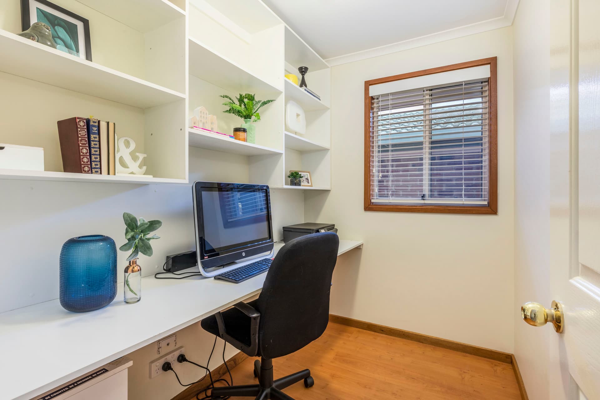 8 Braddon Place, Gordon ACT 2906, Gordon - Thumbnail 6