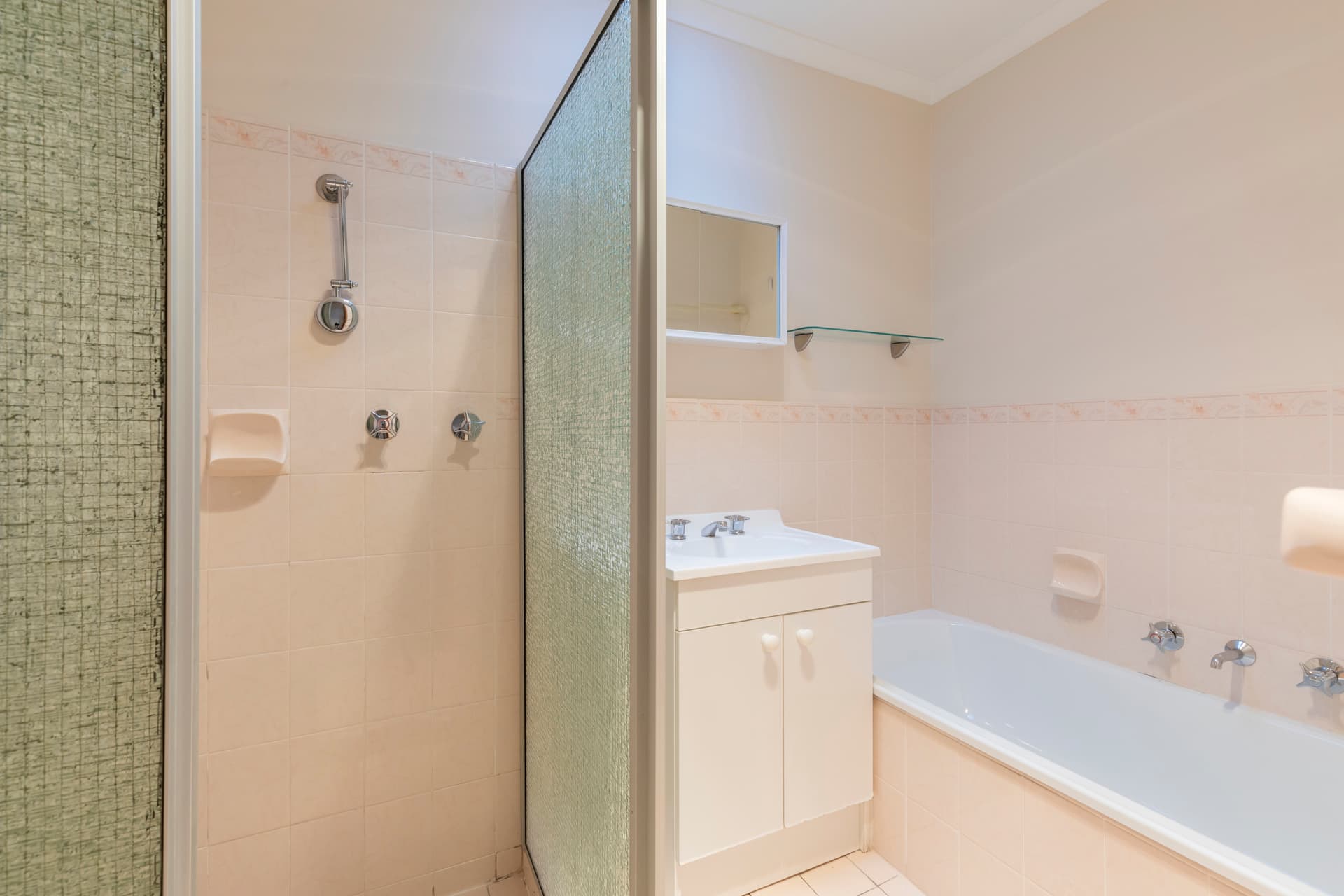 4/40 Florence Taylor Street, Greenway ACT 2900, Greenway - Thumbnail 4