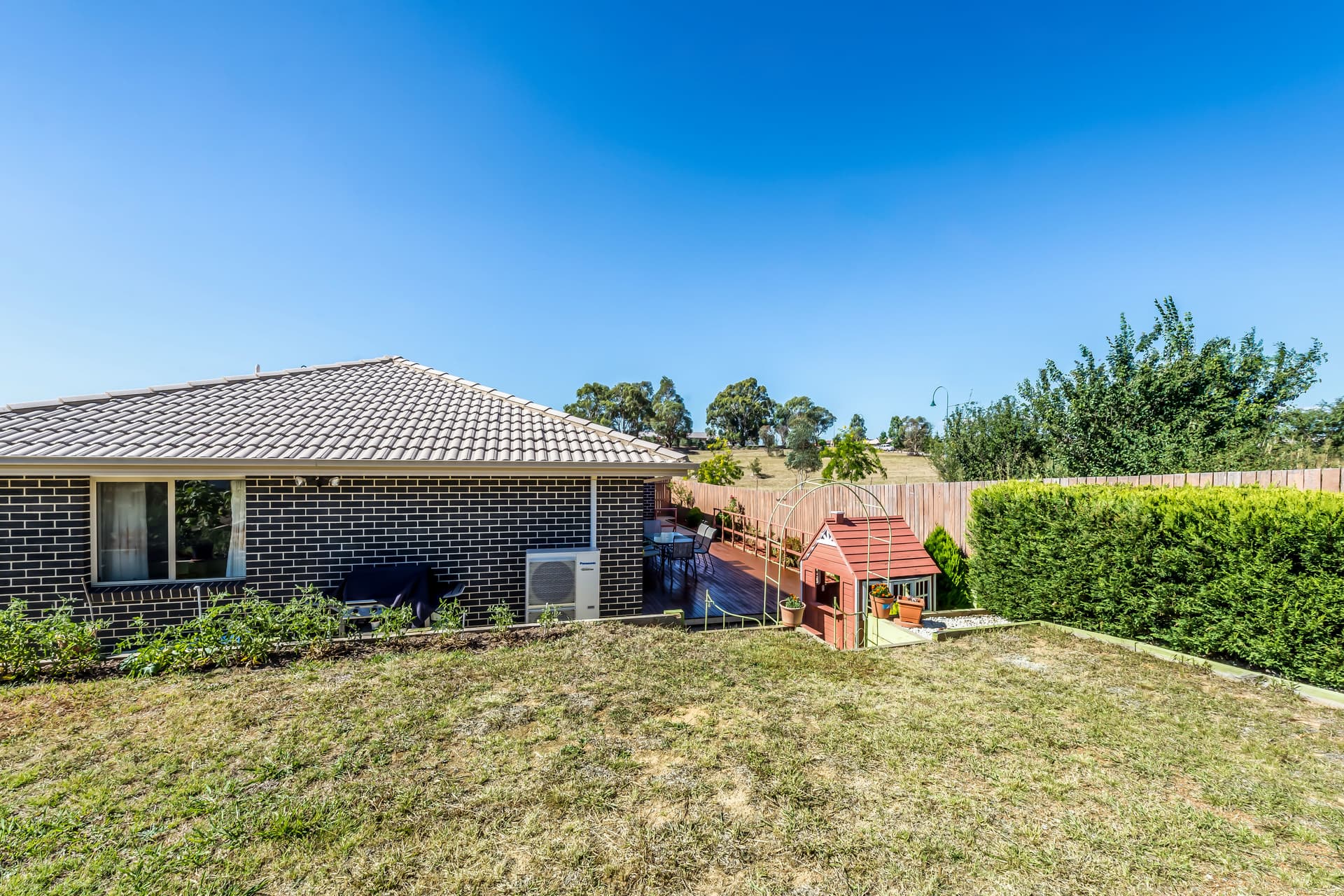 126 Hollows Circuit, Macgregor ACT 2615, Macgregor - Thumbnail 6