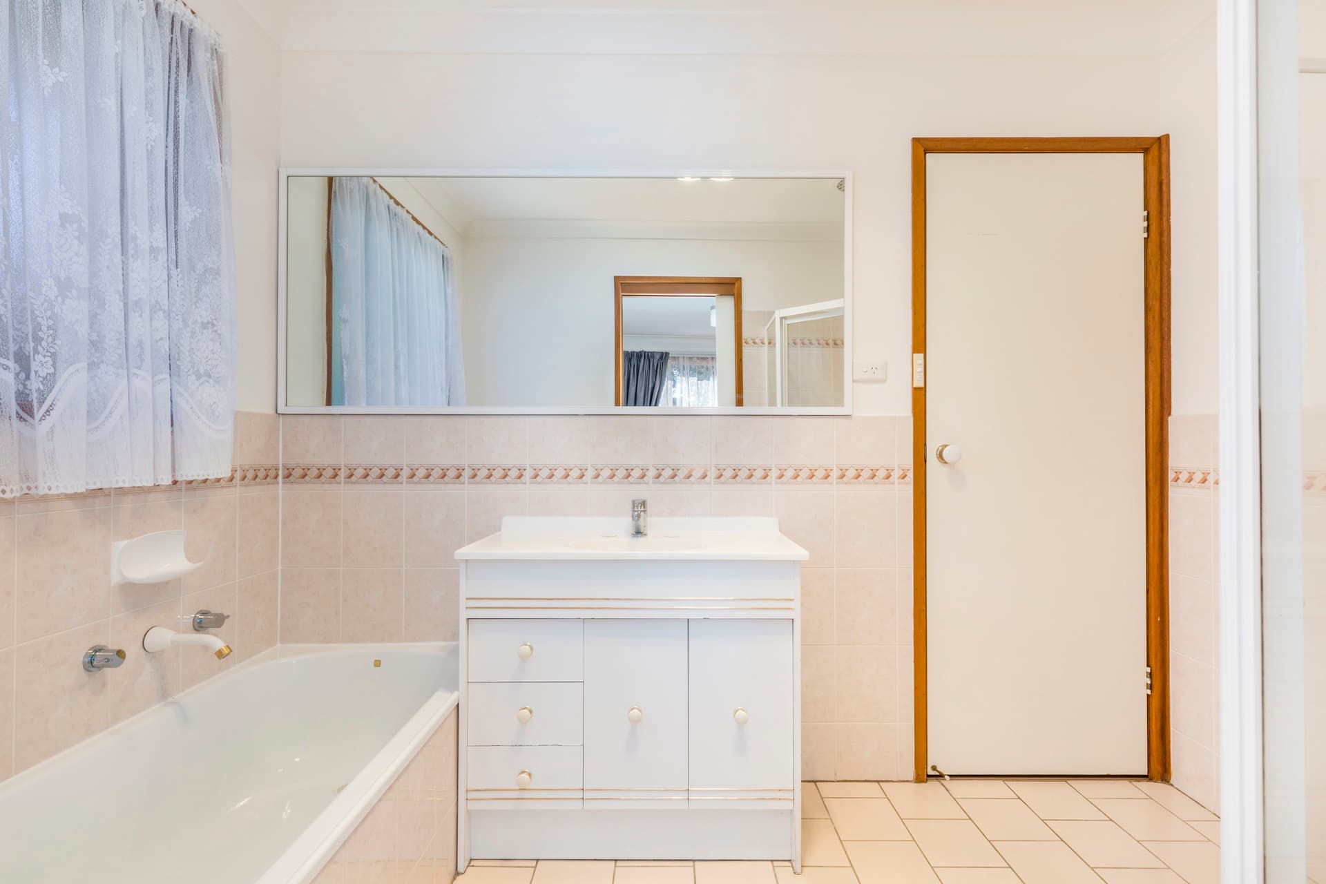 12 Huxley Place, Palmerston ACT 2913, Palmerston - Thumbnail 4