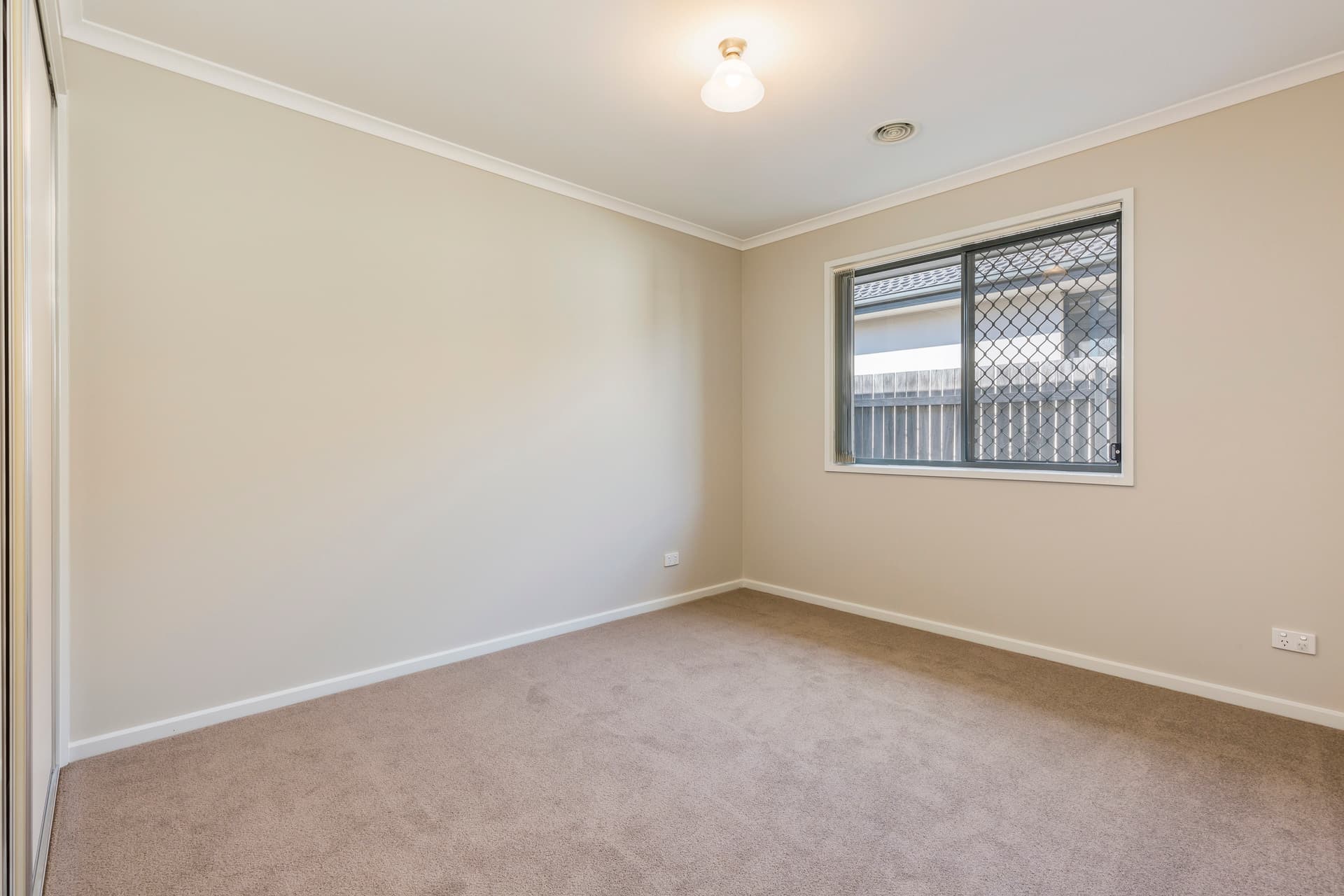46 Flos Greig Street, Watson ACT 2602, Watson - Thumbnail 3