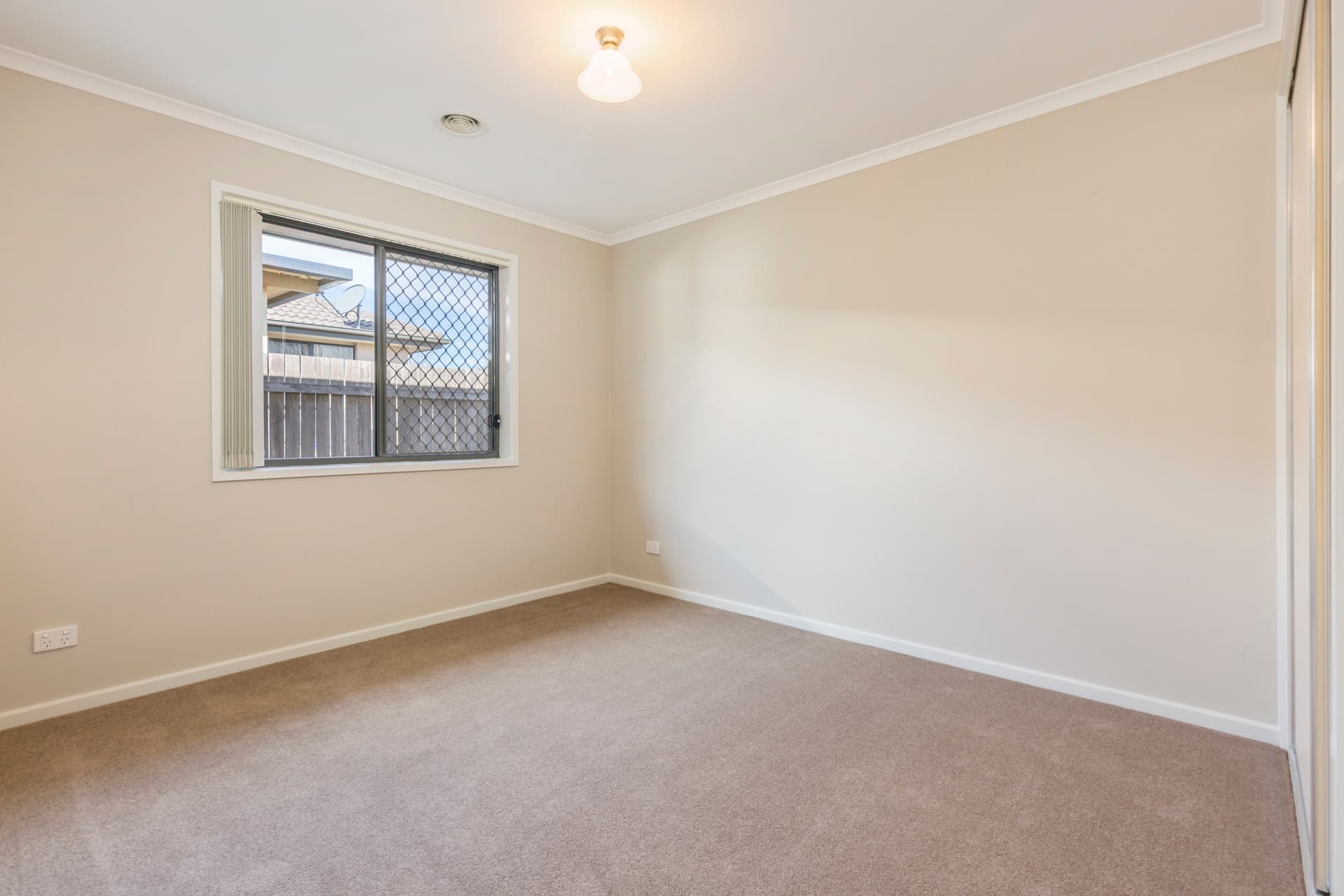 46 Flos Greig Street, Watson ACT 2602, Watson - Thumbnail 5