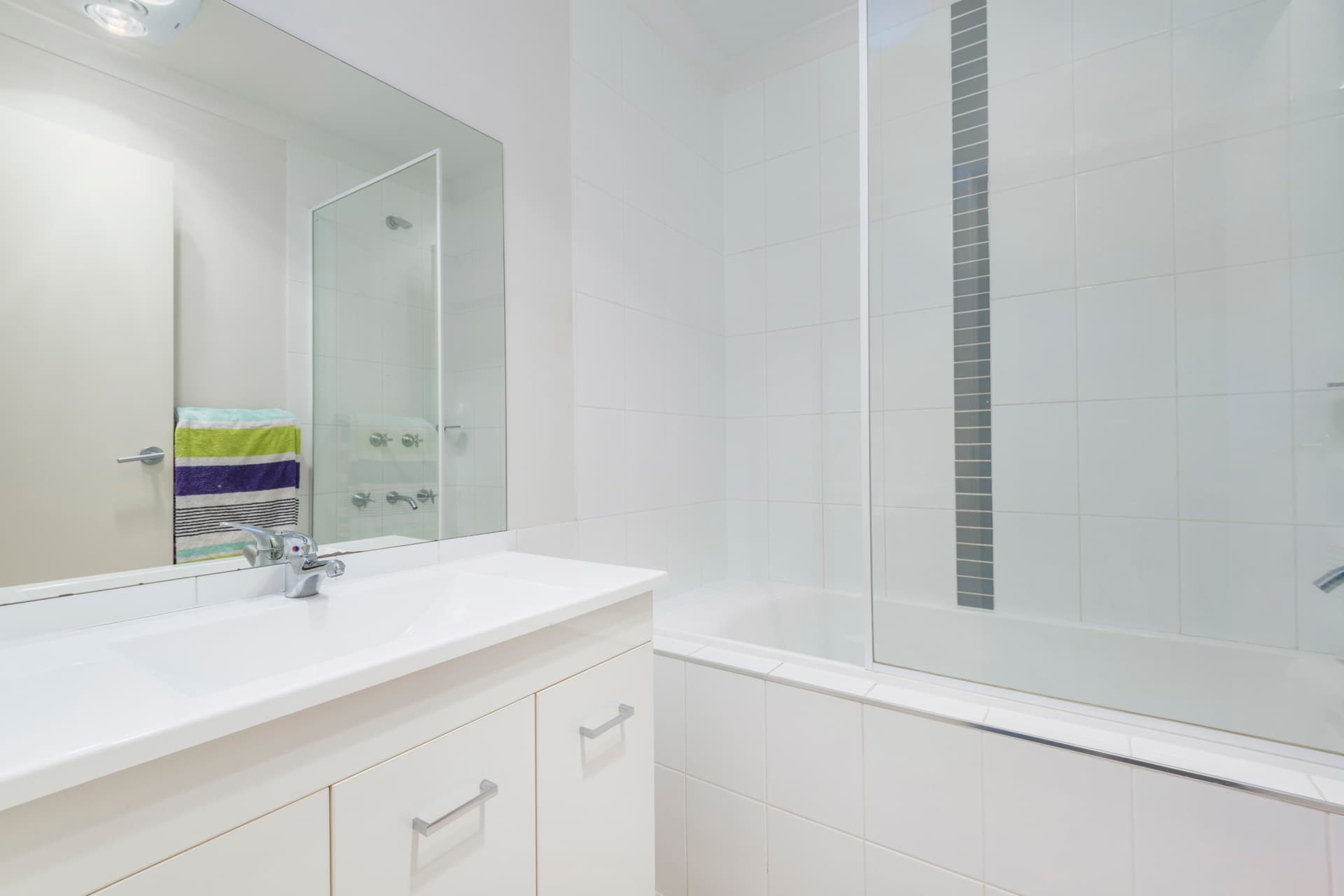 16 Ida Birchall Crescent, Macgregor ACT 2615, Macgregor - Thumbnail 2