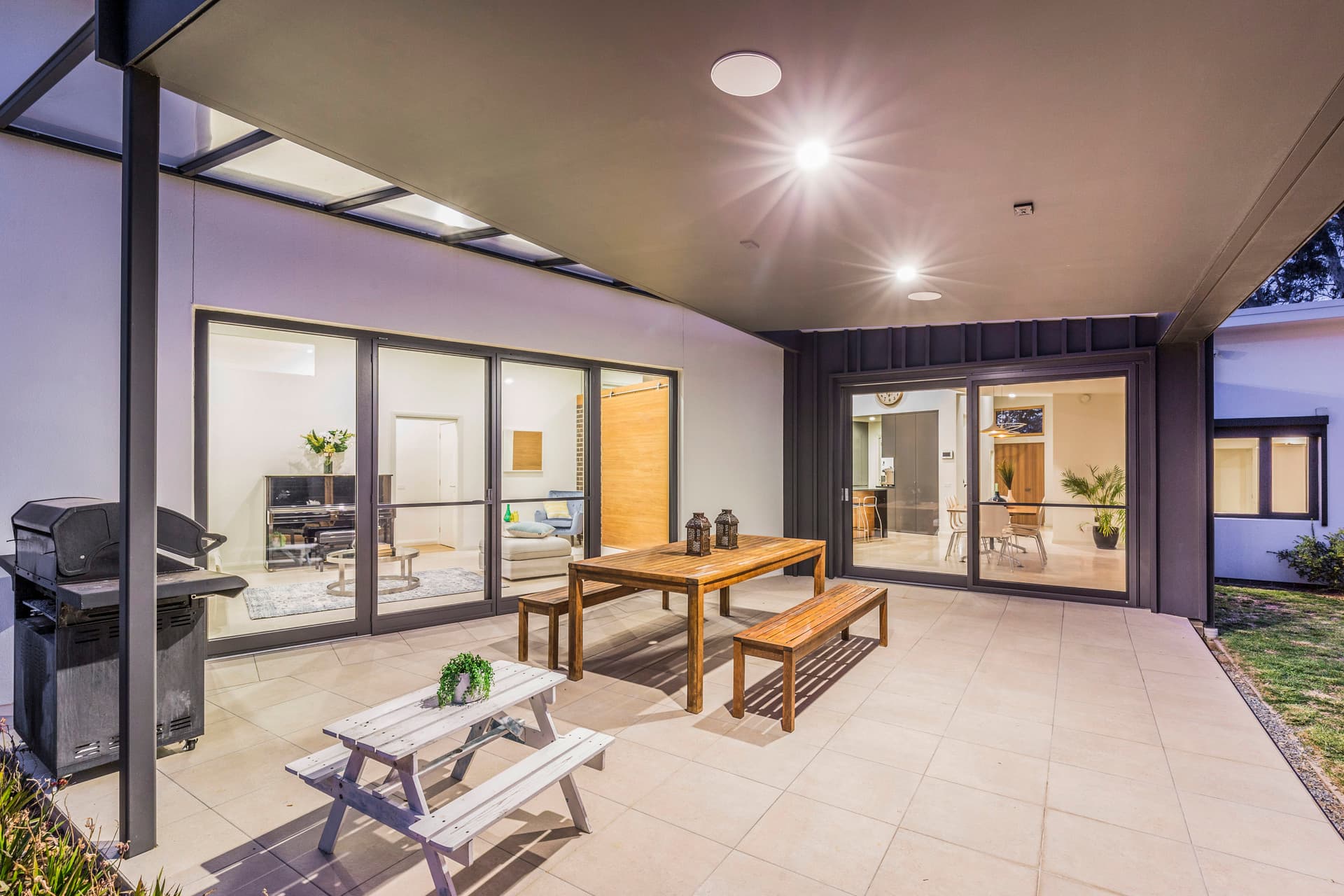 12 Baker Gardens, Ainslie ACT 2602, Ainslie - Thumbnail 2