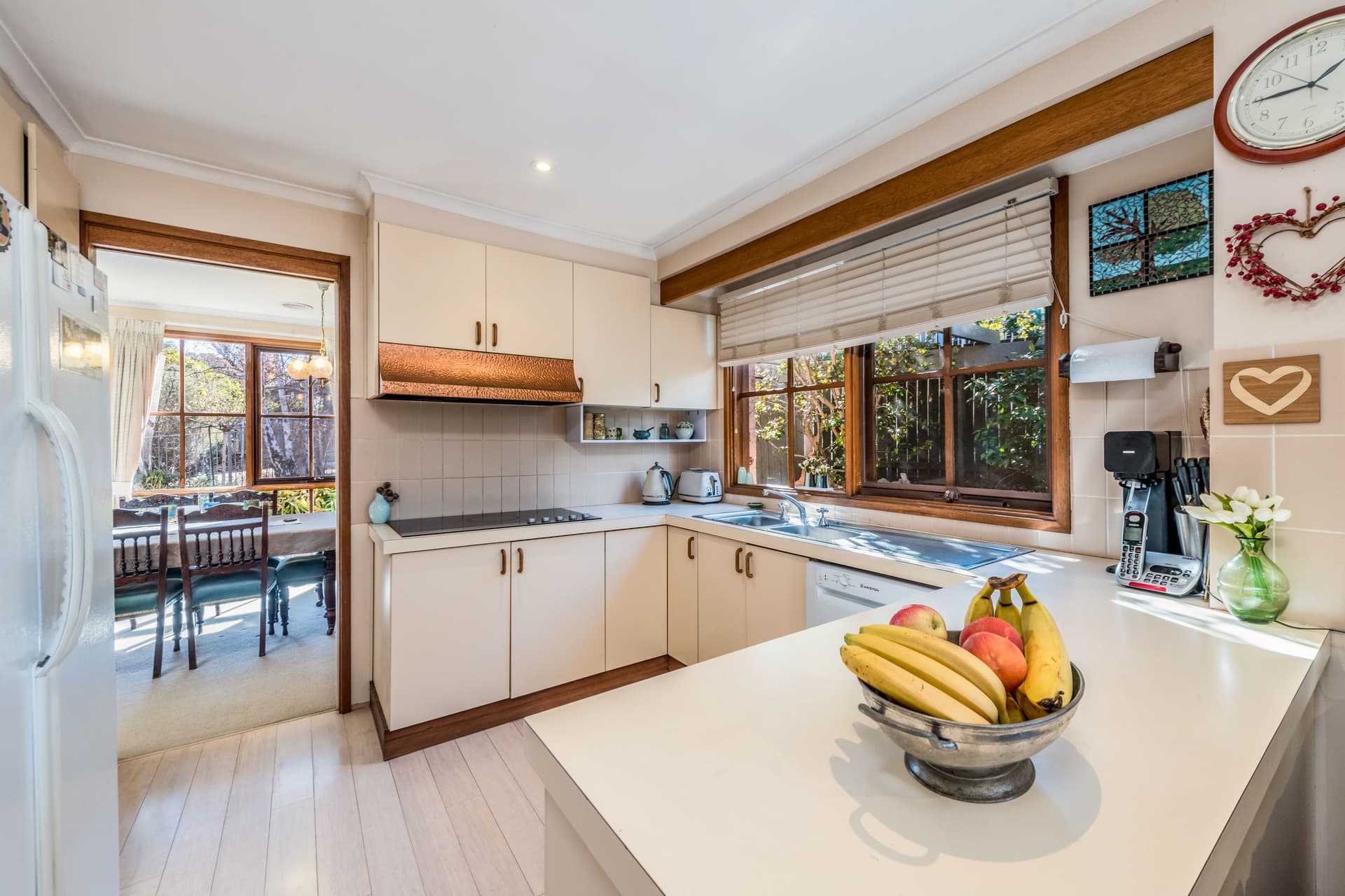 14 Meston Place, Fadden ACT 2904, Fadden - Thumbnail 4