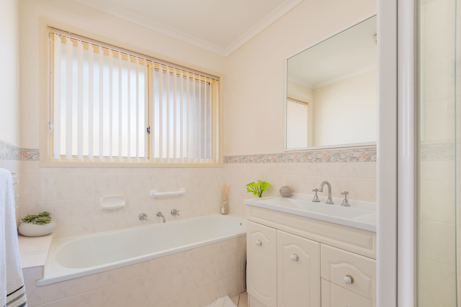 1/6 Freeman Street, Conder ACT 2906, Conder - Thumbnail 5