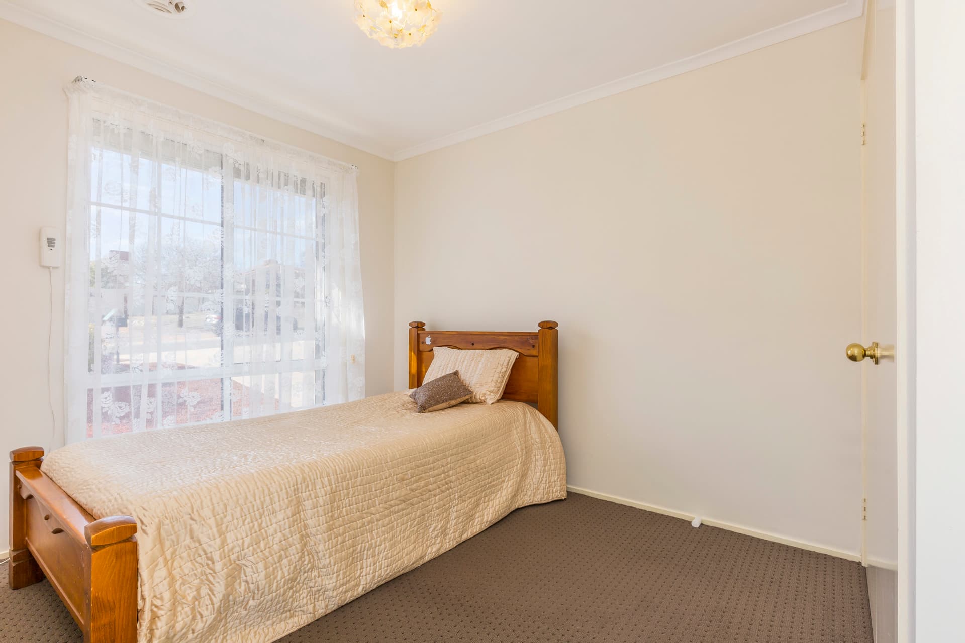 12 Traeger Street, Dunlop ACT 2615, Dunlop - Thumbnail 5
