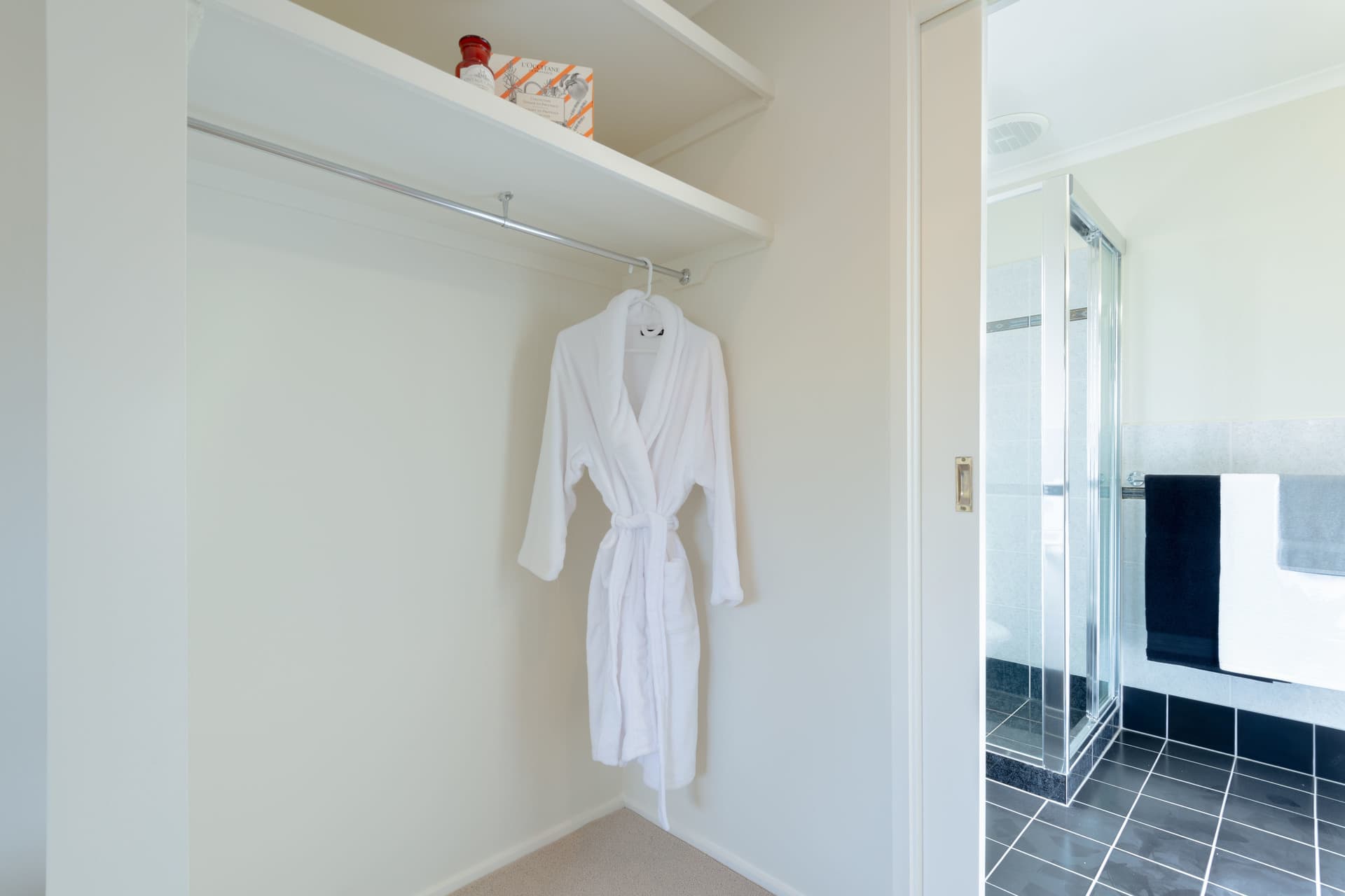 22 Redwood Avenue, Jerrabomberra NSW 2619, Jerrabomberra - Image 1