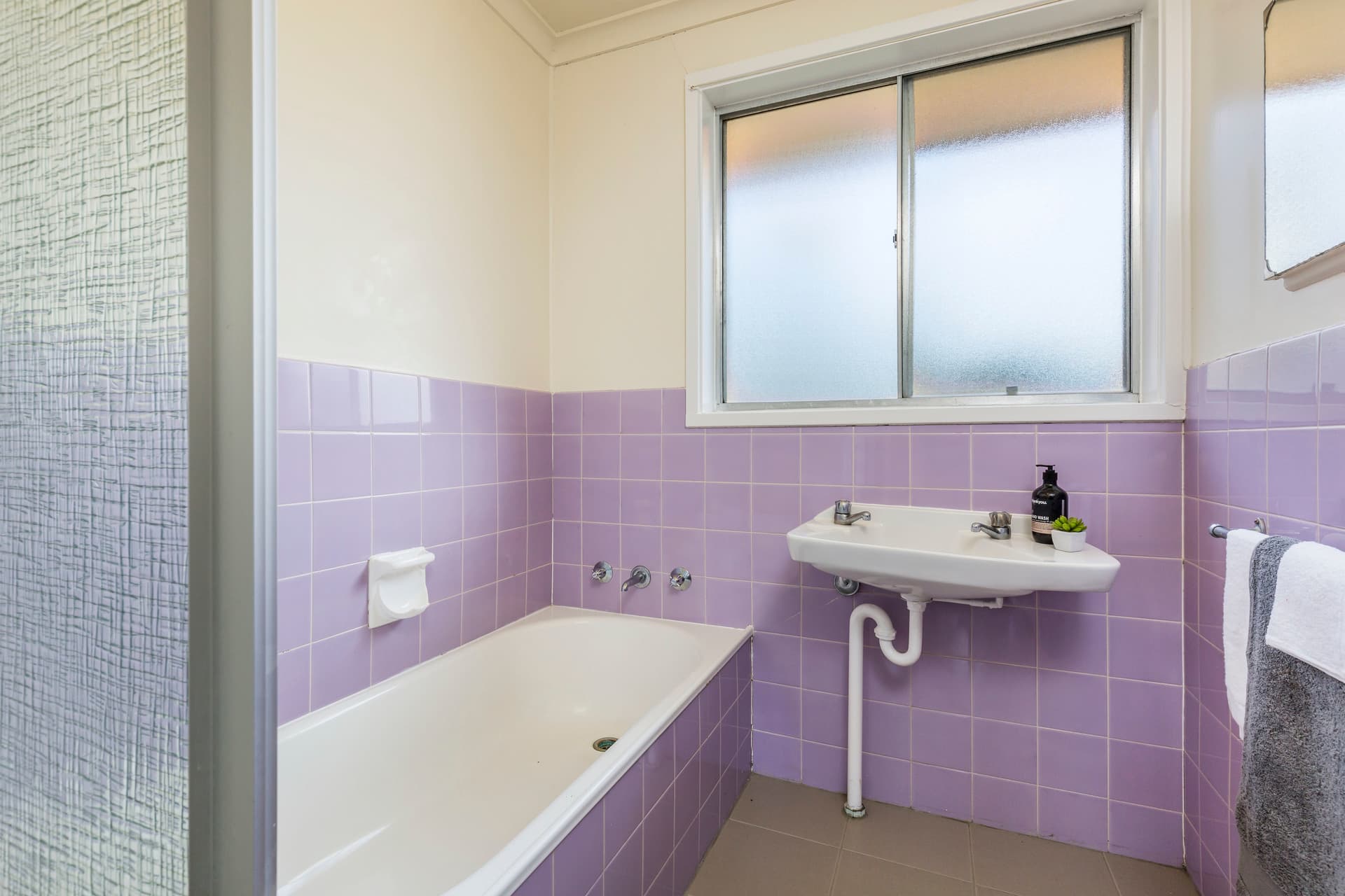 12 Purser Street, Chifley ACT 2606, Chifley - Thumbnail 3