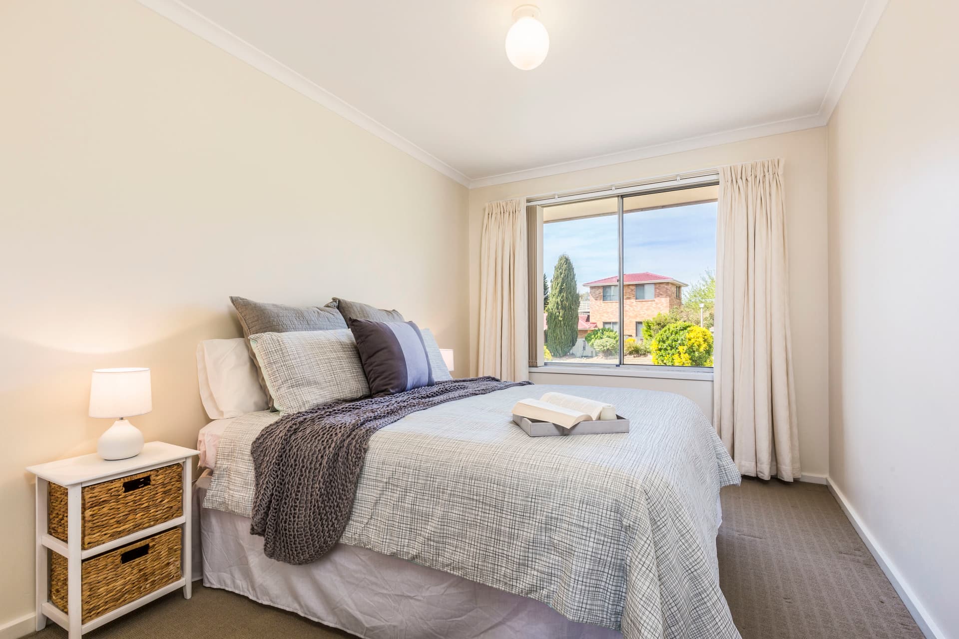 12 Purser Street, Chifley ACT 2606, Chifley - Thumbnail 2
