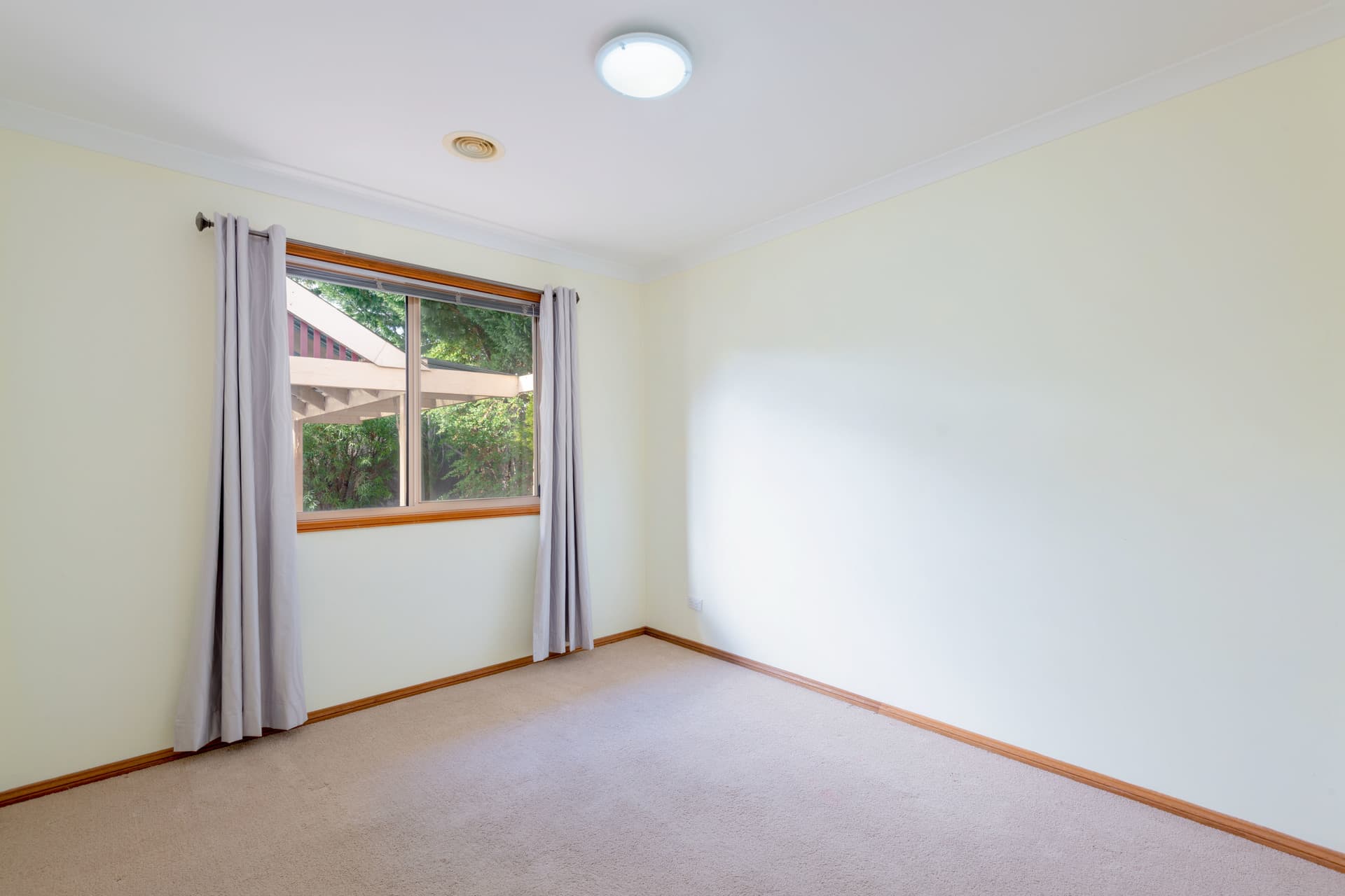 13 Sparkes Close, Fadden ACT 2904, Fadden - Thumbnail 6