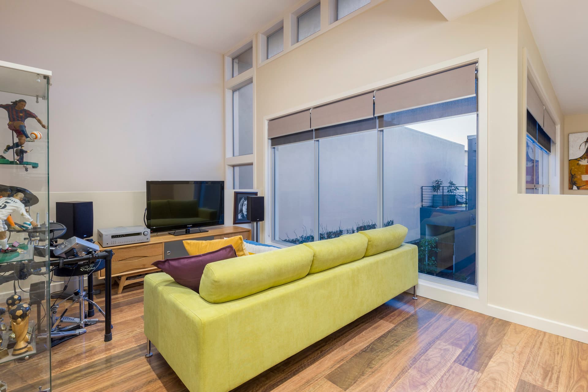 63 Cunningham Street, Kingston ACT 2604, Kingston - Thumbnail 2