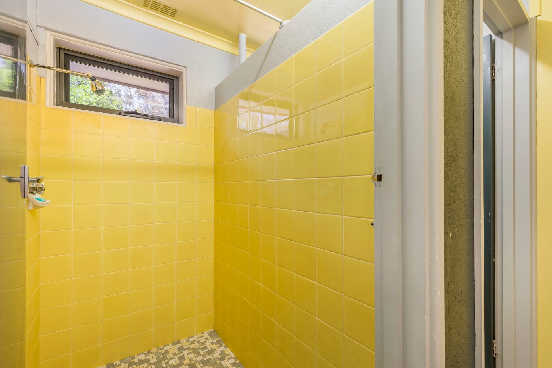 75 Irvine Street, Watson ACT 2602, Watson - Thumbnail 2