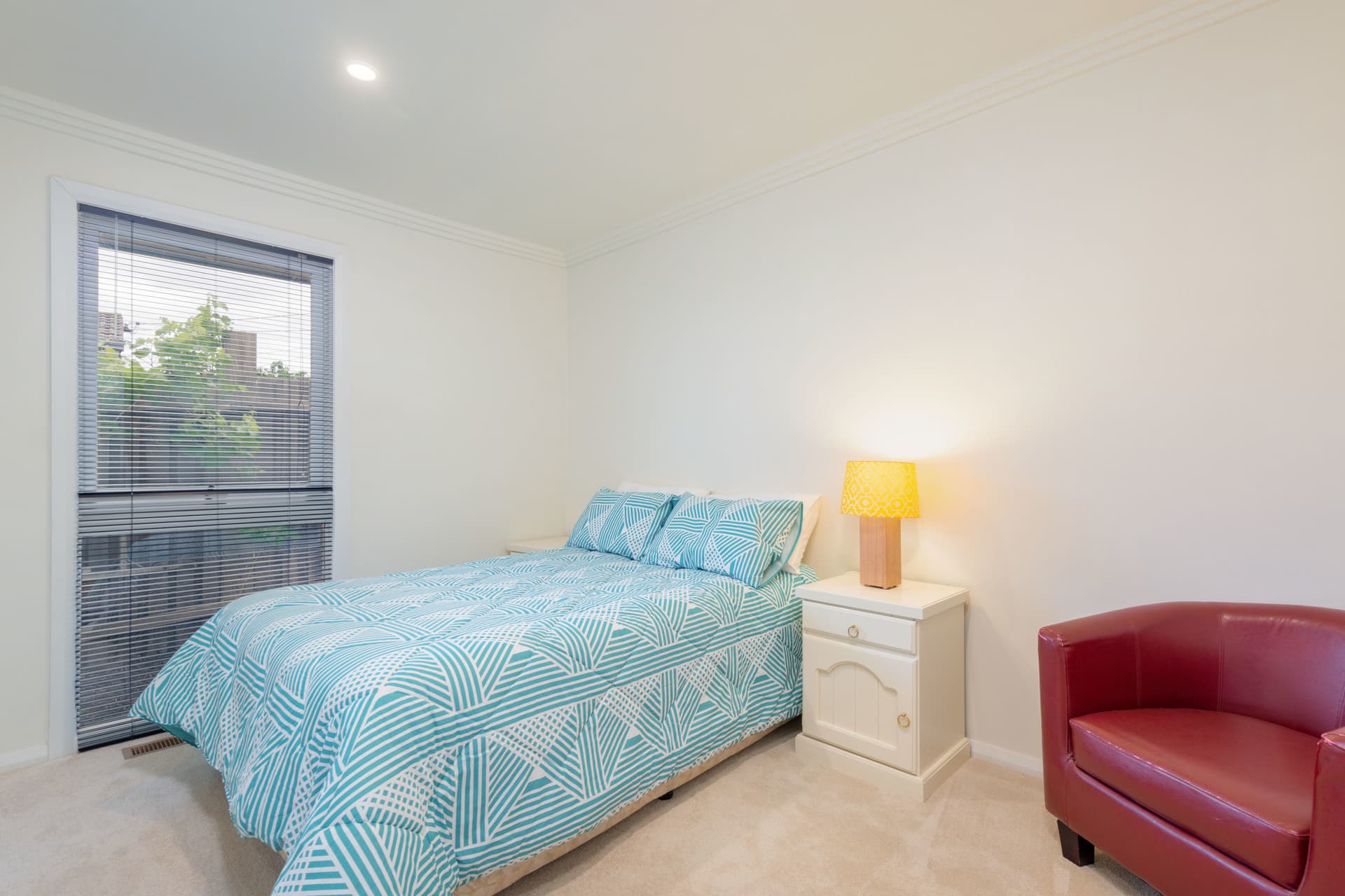 15 Alfred Hill Drive, Melba ACT 2615, Melba - Thumbnail 2