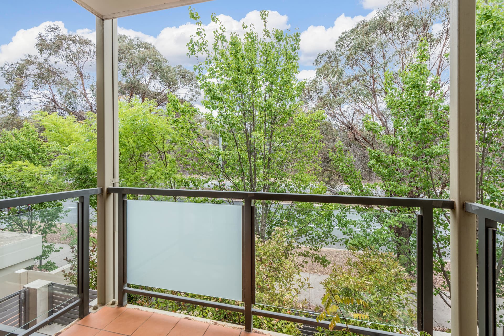 4/120 Athllon Drive, Greenway ACT 2900, Greenway - Thumbnail 2