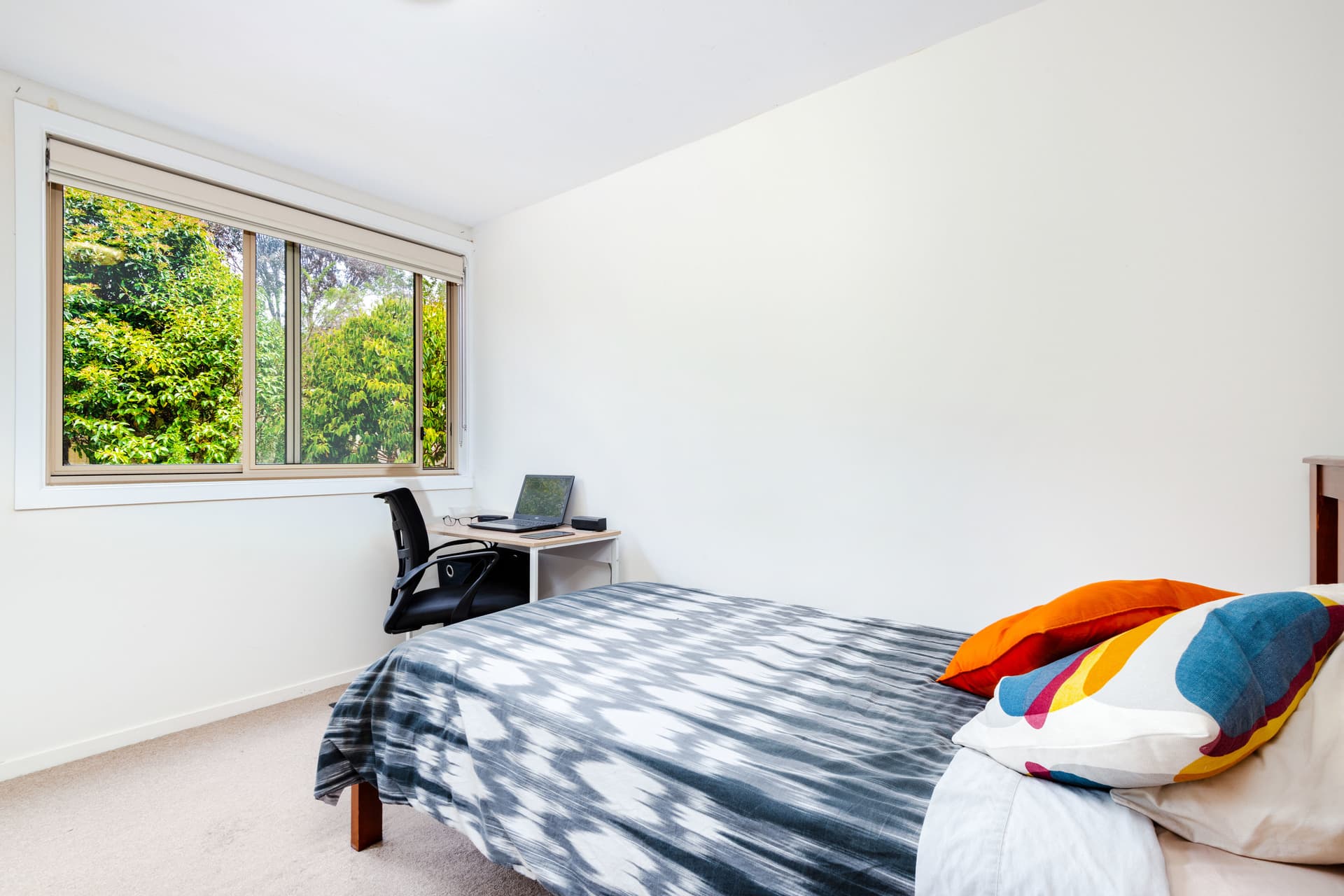 10 Crowley Court, Charnwood ACT 2615, Charnwood - Thumbnail 2