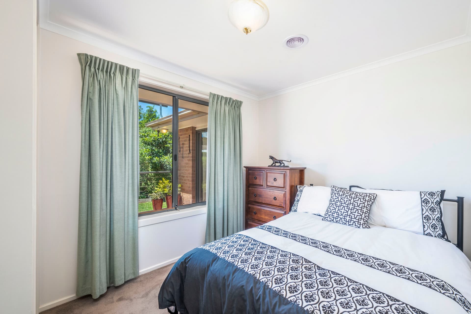 14 Sargeant Place, Wanniassa ACT 2903, Wanniassa - Thumbnail 4