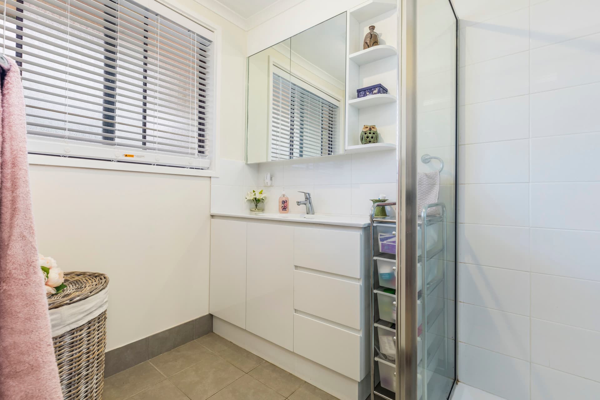 8 Cowie Place, Kambah ACT 2902, Kambah - Thumbnail 2