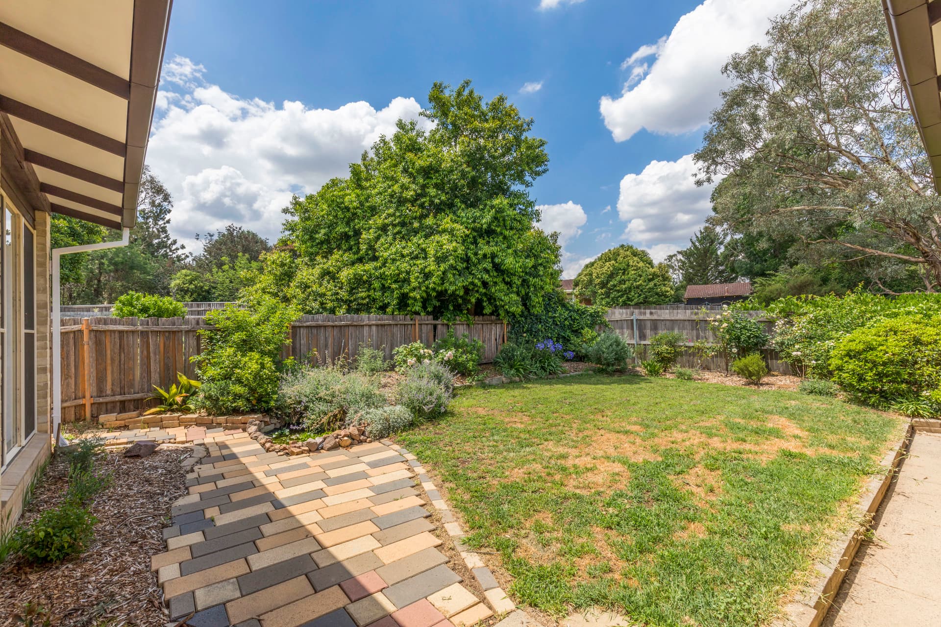 11 Donnison Place, Charnwood ACT 2615, Charnwood - Thumbnail 4