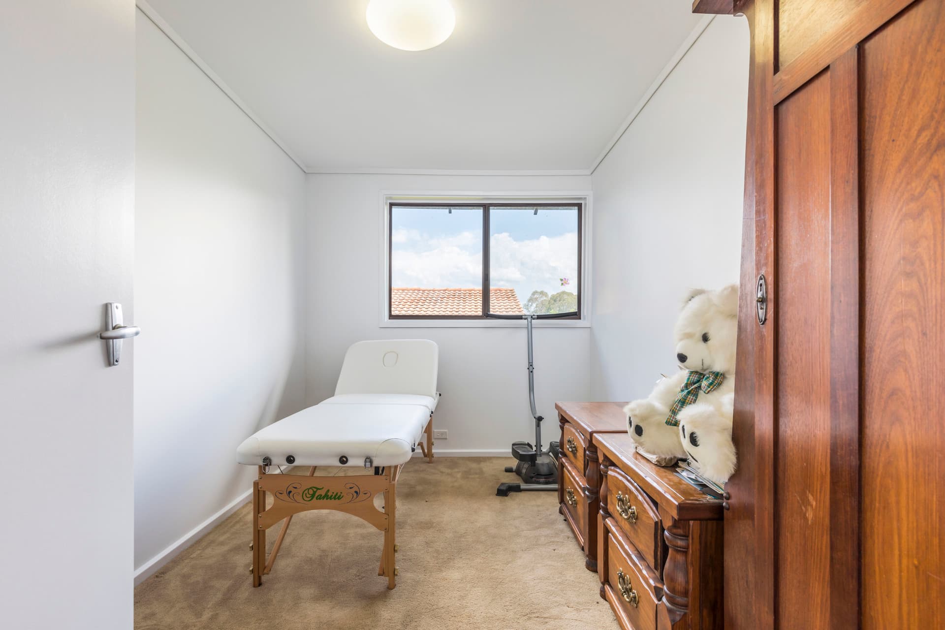 11 Donnison Place, Charnwood ACT 2615, Charnwood - Image 1