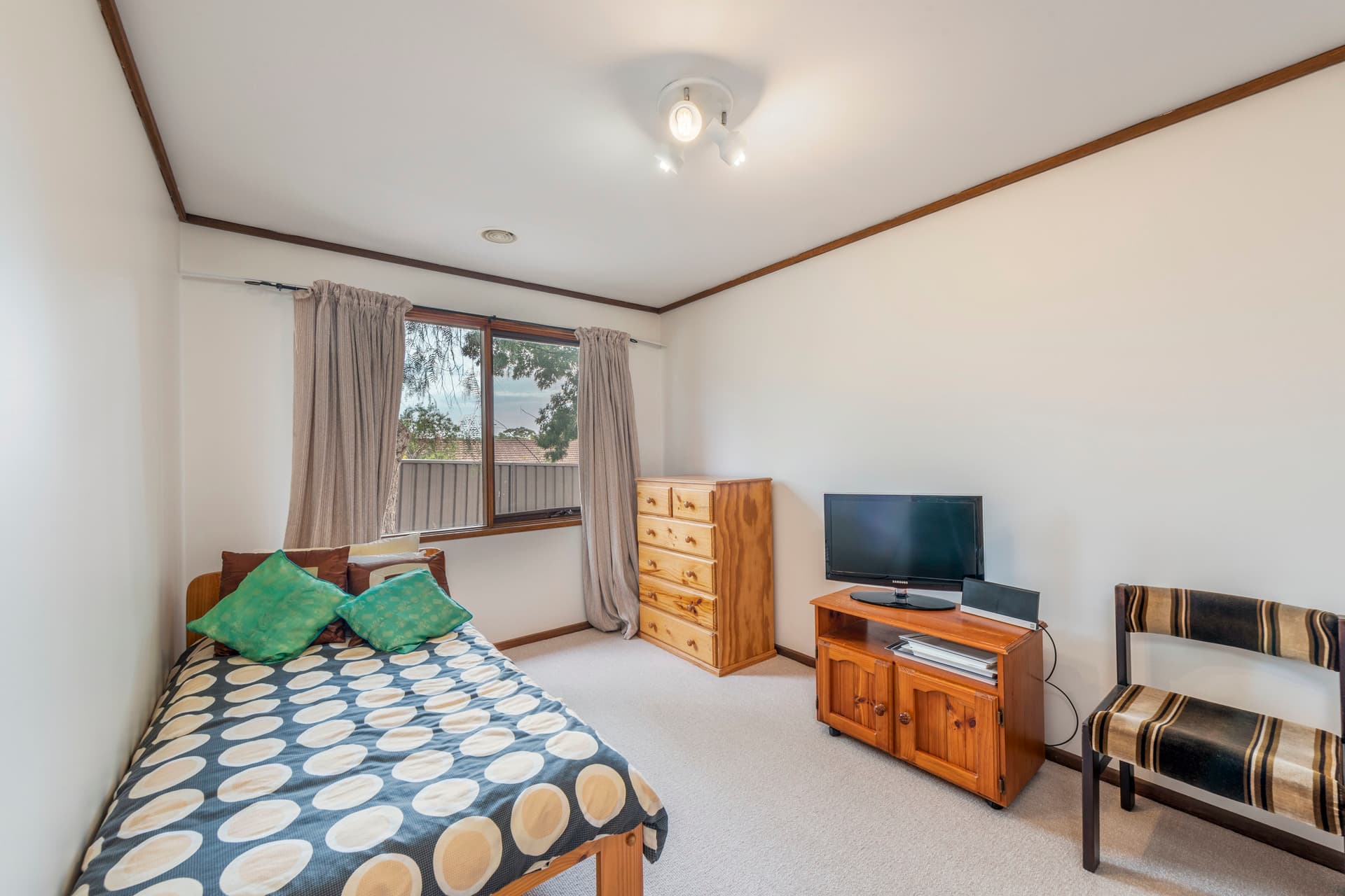 22 Kumm Place, Cook ACT 2614, Cook - Image 1