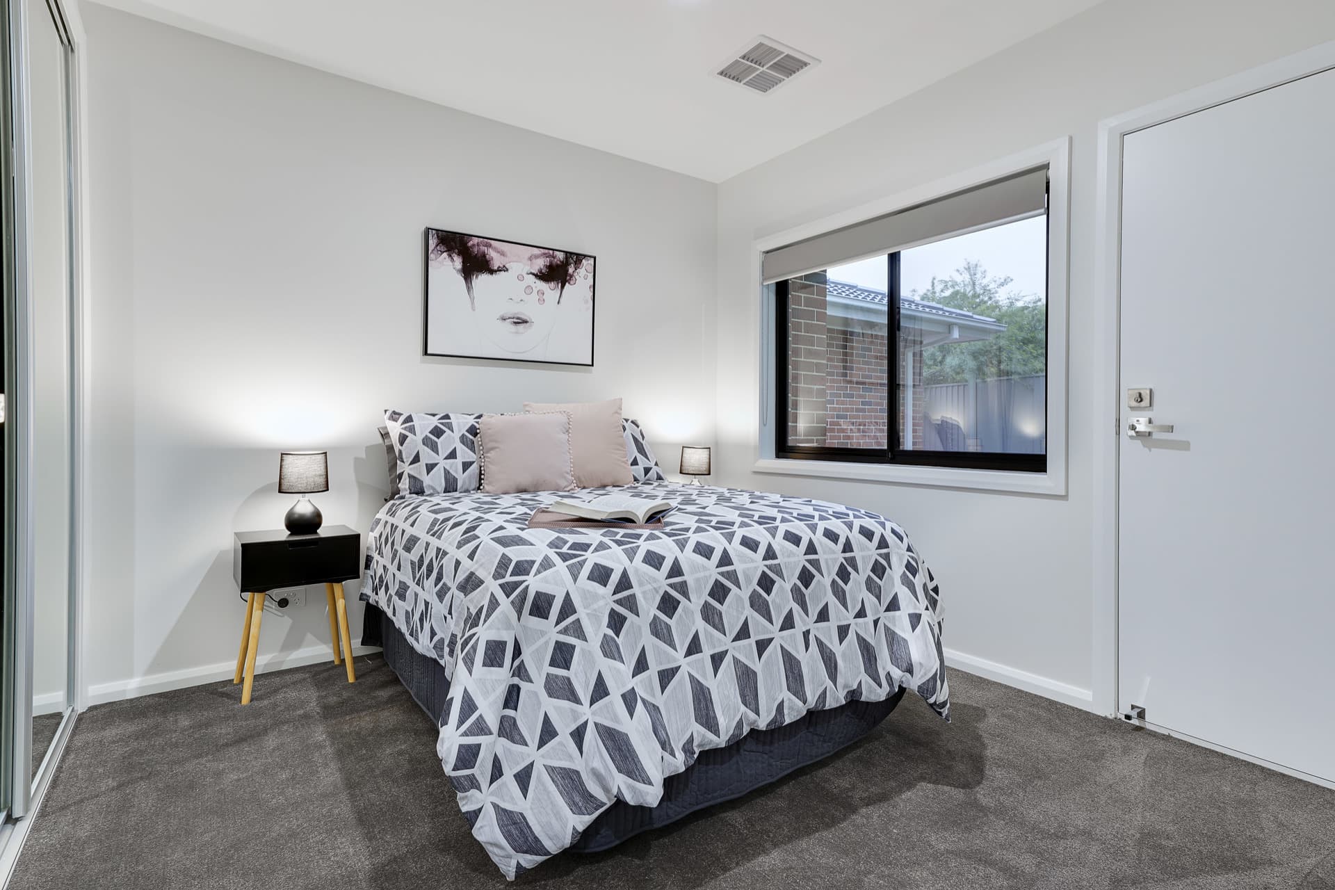 14 Warby Place, Charnwood ACT 2615, Charnwood - Thumbnail 3