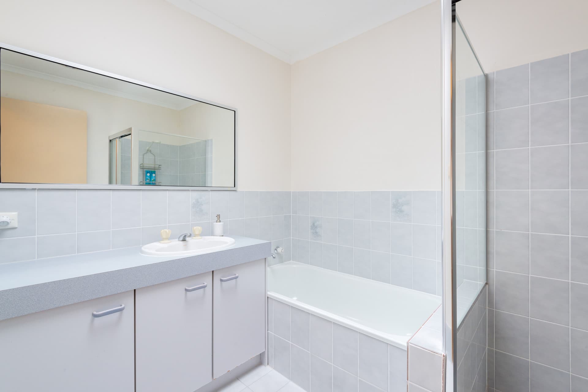 8 Tuckett Place, Calwell ACT 2905, Calwell - Thumbnail 4