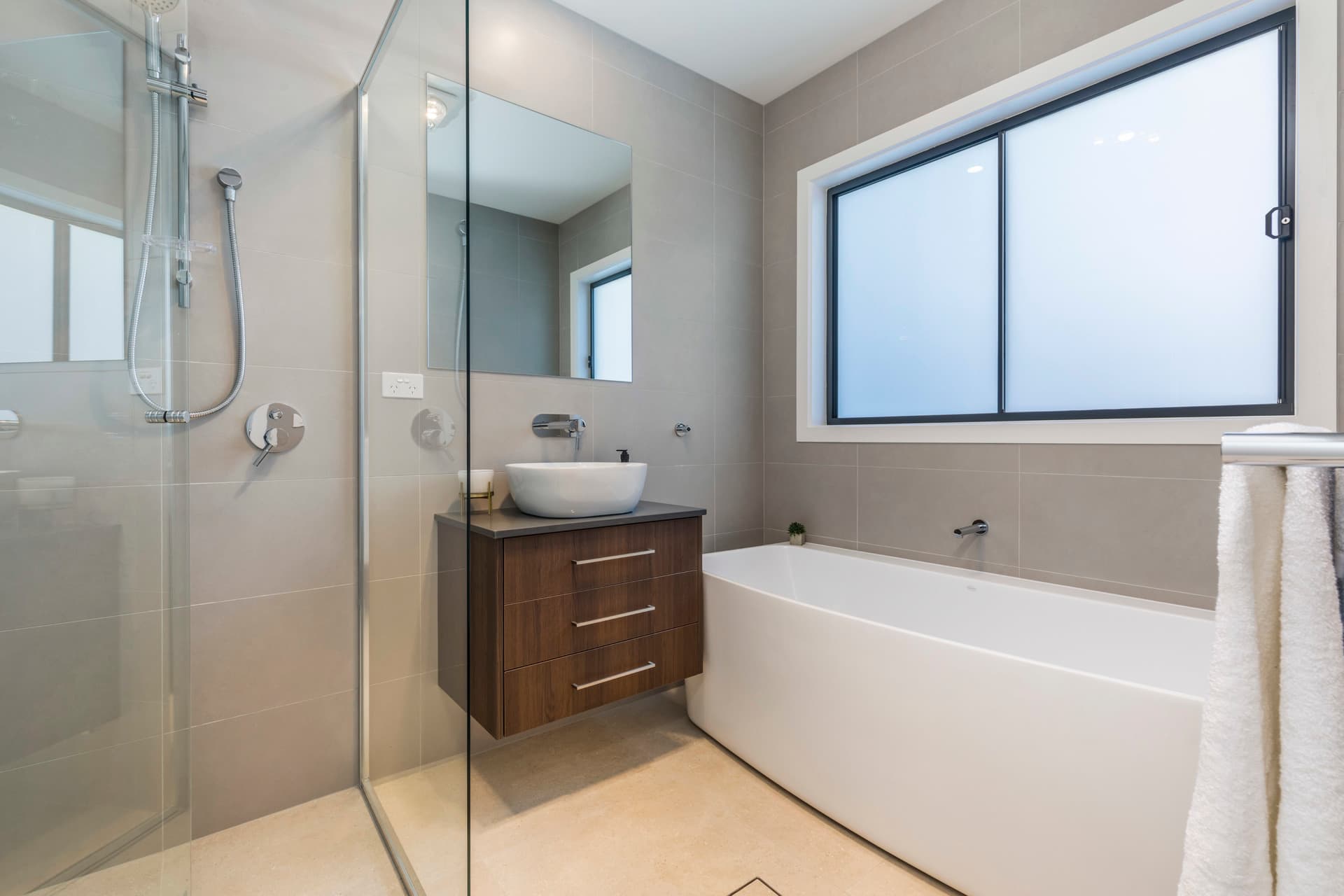 11B Gluyas Street, Farrer ACT 2607, Farrer - Thumbnail 3