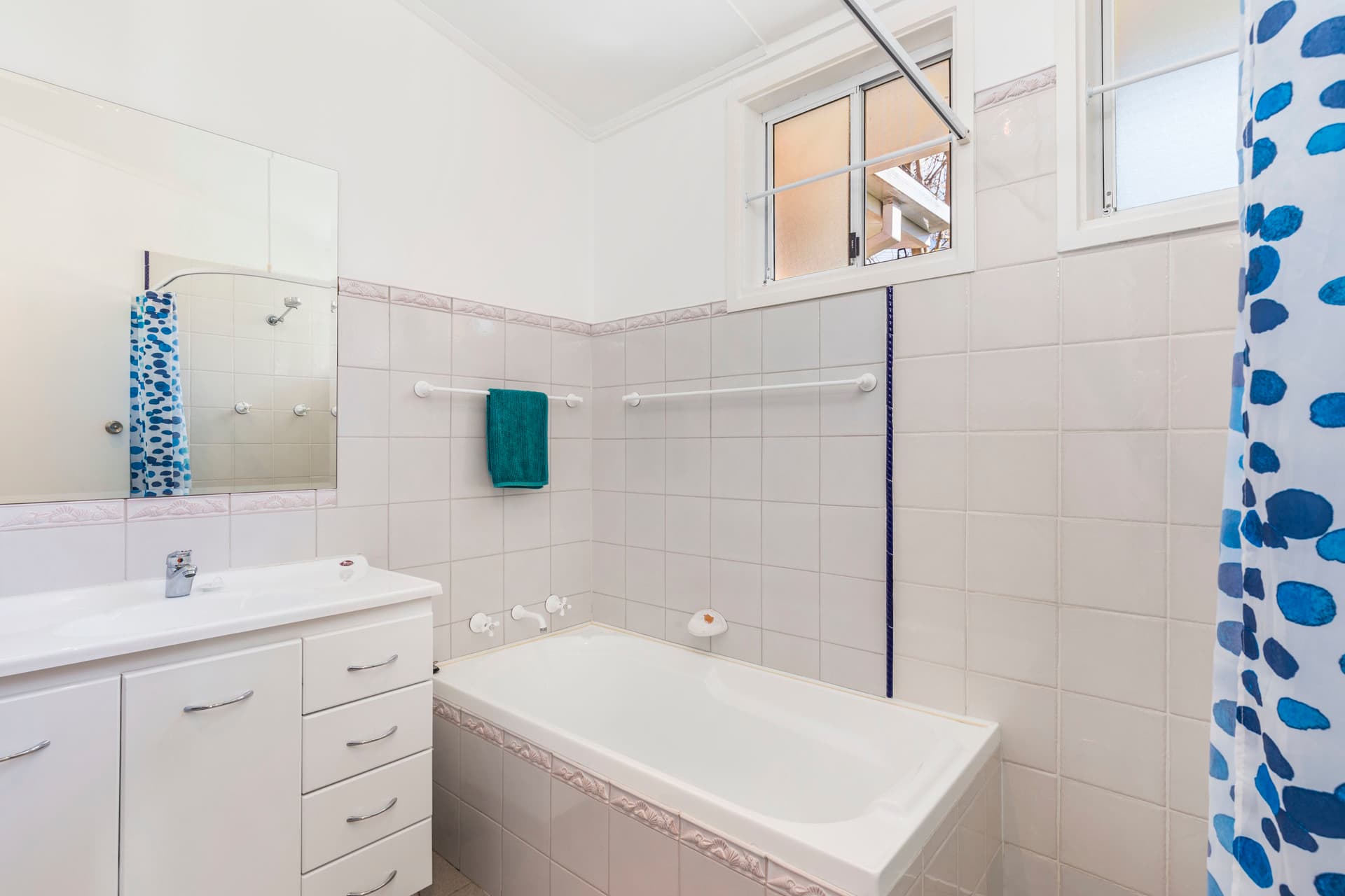 403 - Forbidden, Lyneham - Image 1