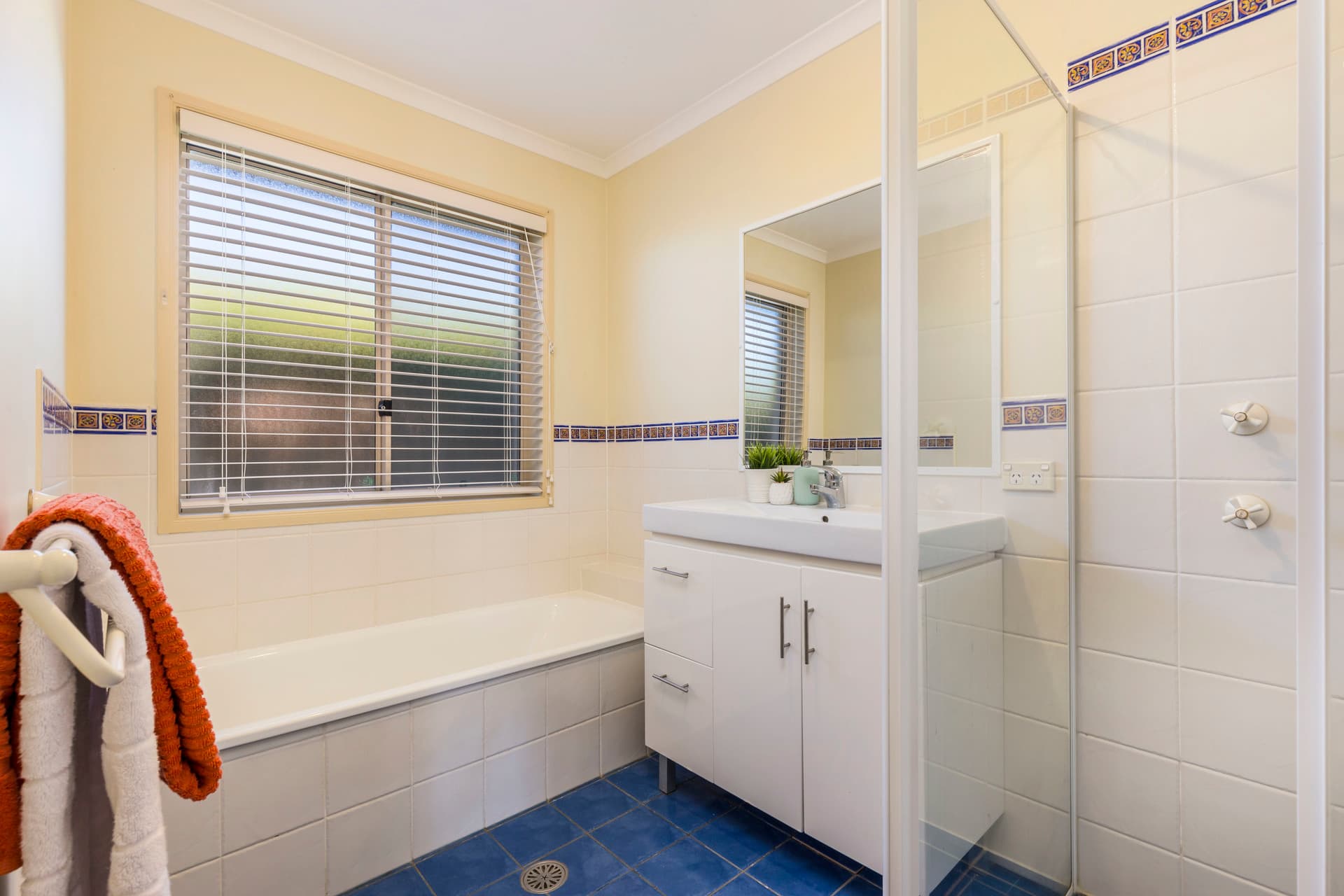 42 Tarrant Crescent, Dunlop ACT 2615, Dunlop - Image 1