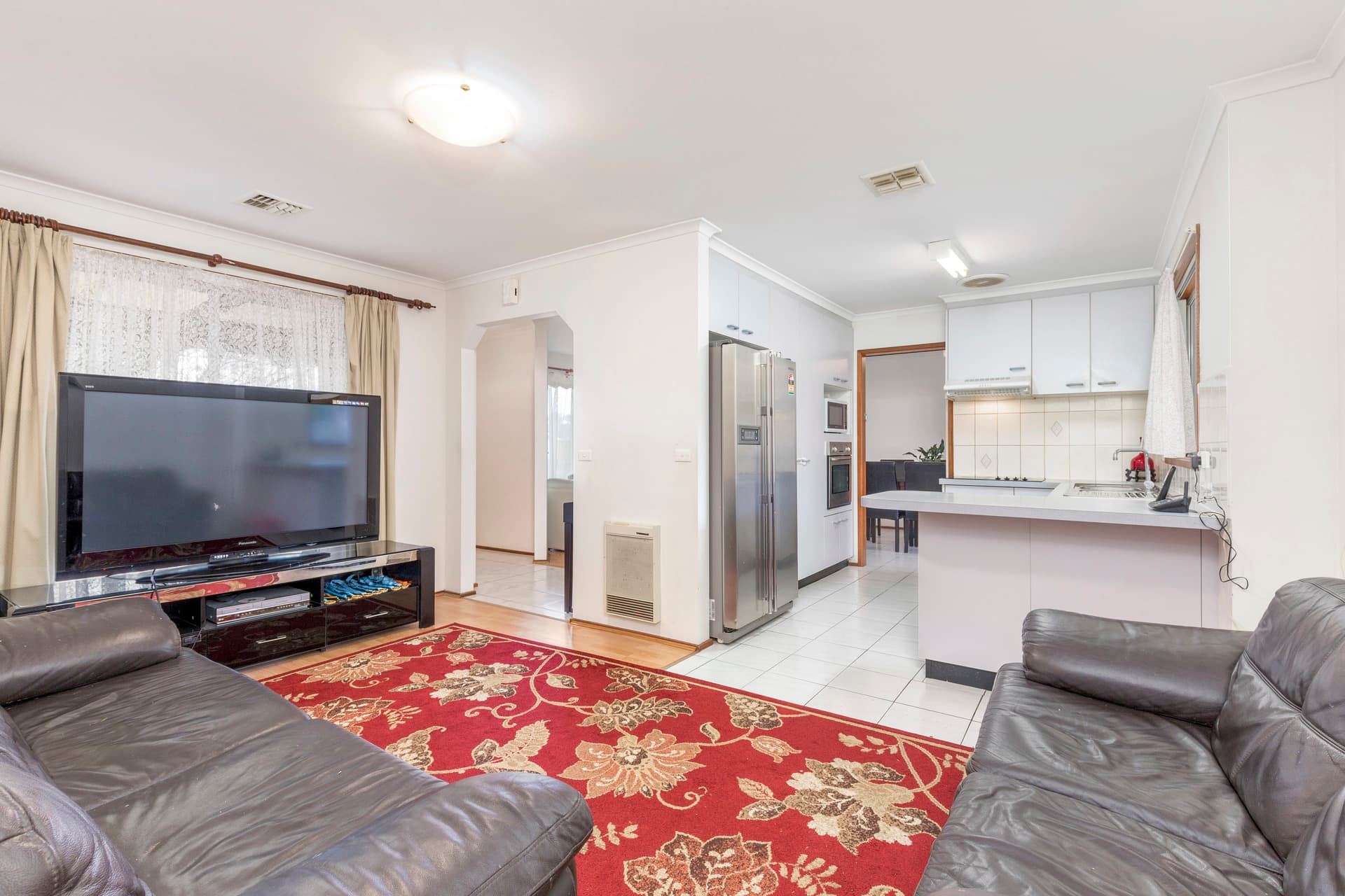 14 Werriwa Crescent, Isabella Plains ACT 2905, Isabella Plains - Thumbnail 4